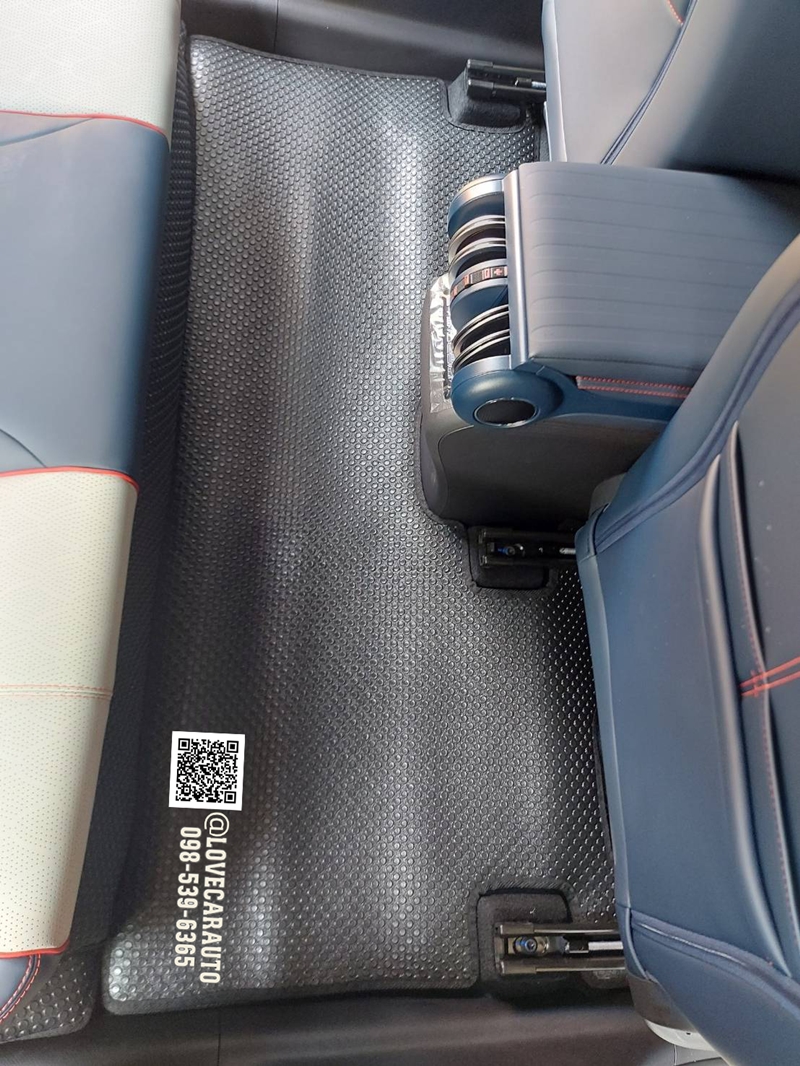 พรมปูพื้นรถยนต์ BYD Atto3 ปูพรมกระดุมเล็กสีดำขอบดำ