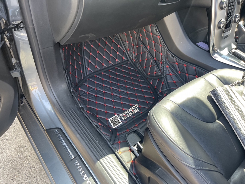 พรมปูพื้นรถยนต์ 6D Volvo V40 T4 2013