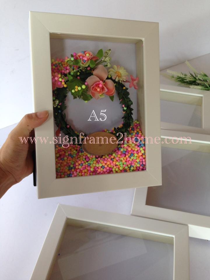กรอบรูปทรงลึกสีขาวโมเดิล ขนาด A5