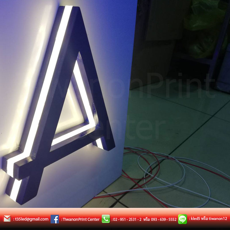 VESPA งานสวย ดีไซน์เก๋ รับทำป้าย LED Neon Flex ตามสไตล์ลูกค้า