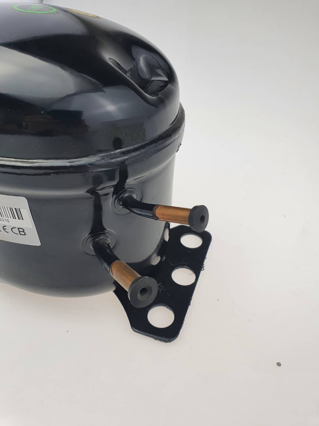 ADW51 คอมเพรสเชอร์ 1/6 แรงม้า R134a LBP สำหรับตู้แช่ ตู้เย็น Compressor ของใหม่ พร้อมอุปกรณ์ ดีเลย์ โอเวอร์โหลด