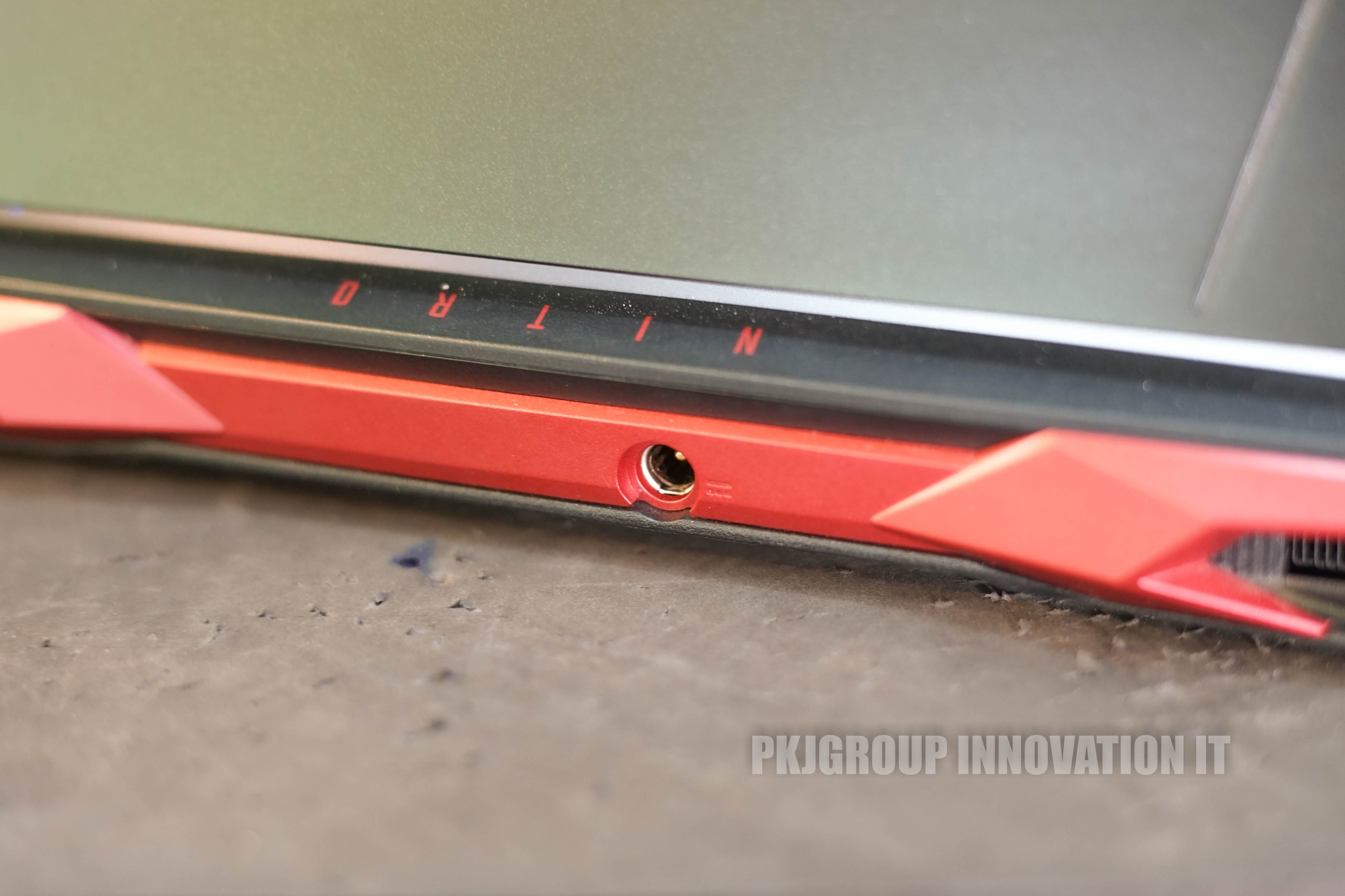 โน๊ตบุ๊คเล่นเกมมือสอง Acer Nitro 5 AN515-57-584C i5-11400H RAM 32 GB M.2 512GB RTX3050Ti