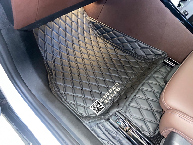 พรมปูพื้นรถยนต์6D BMW X1 2023 Sdrive 18I พรม VVIP สีดำด้ายดำ