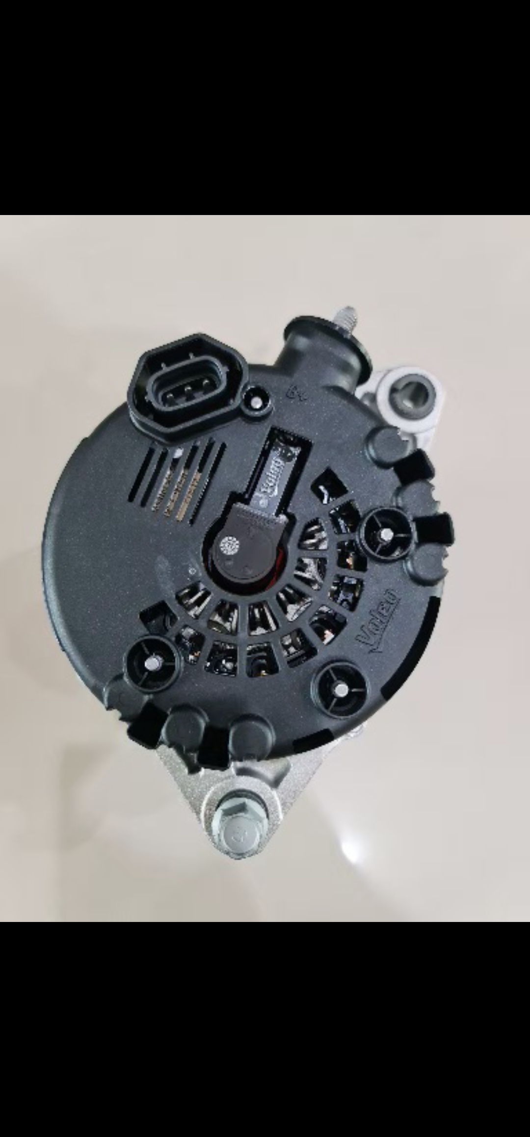 ไดชาร์จ Hyundai Tucson 2.0 D Crdi ดีเซล 2013-ใหม่แท้