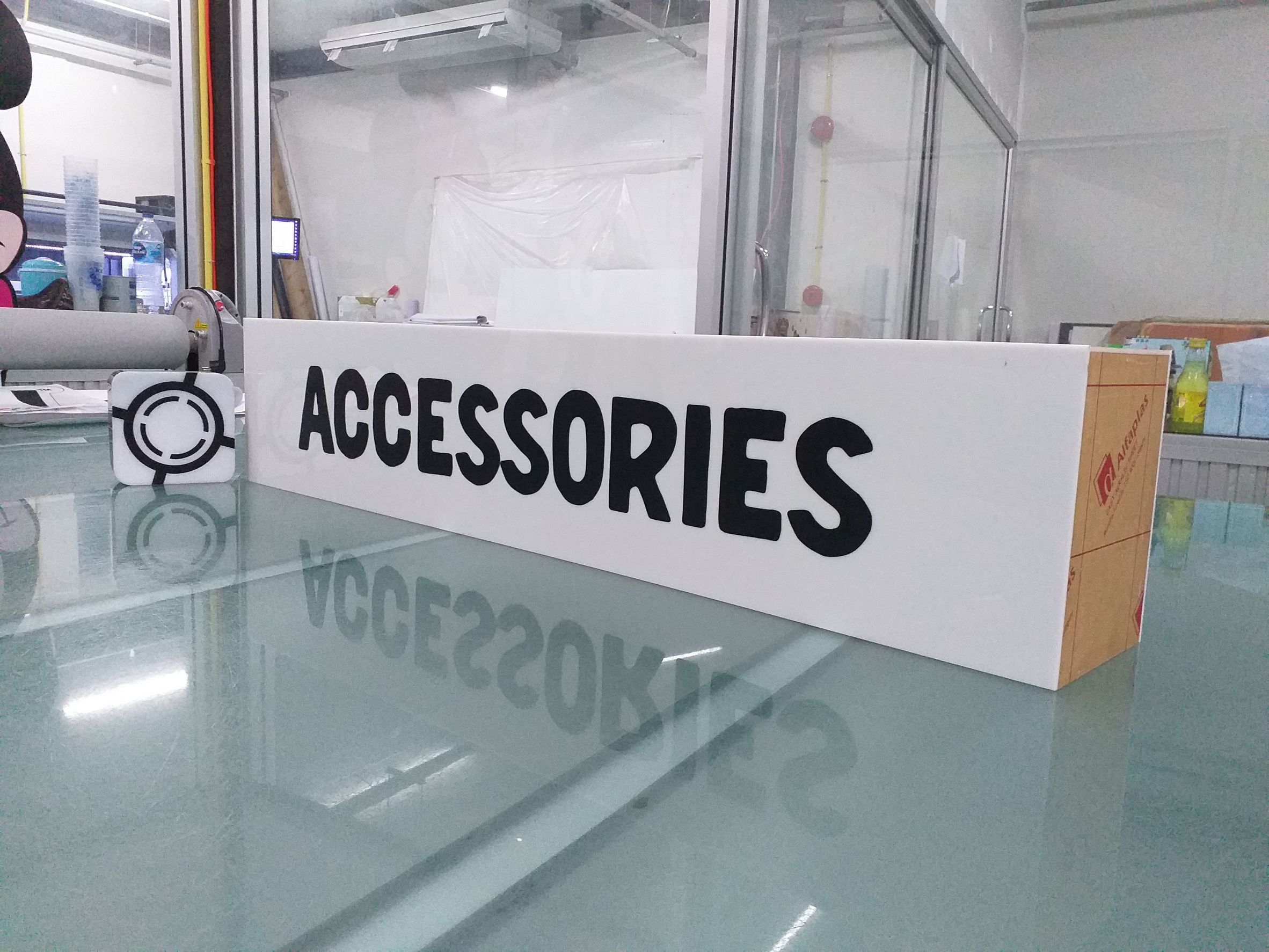 รับทำป้ายกล่องไฟอะคริลิก ป้ายอะคริลิกยกกล่อง ป้ายอะคริลิกยกขอบ งานACCESSORIES