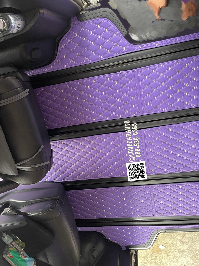 พรมปูพื้นรถยนต์ 6D Toyota Majesty 2020 สีม่วงด้ายทอง