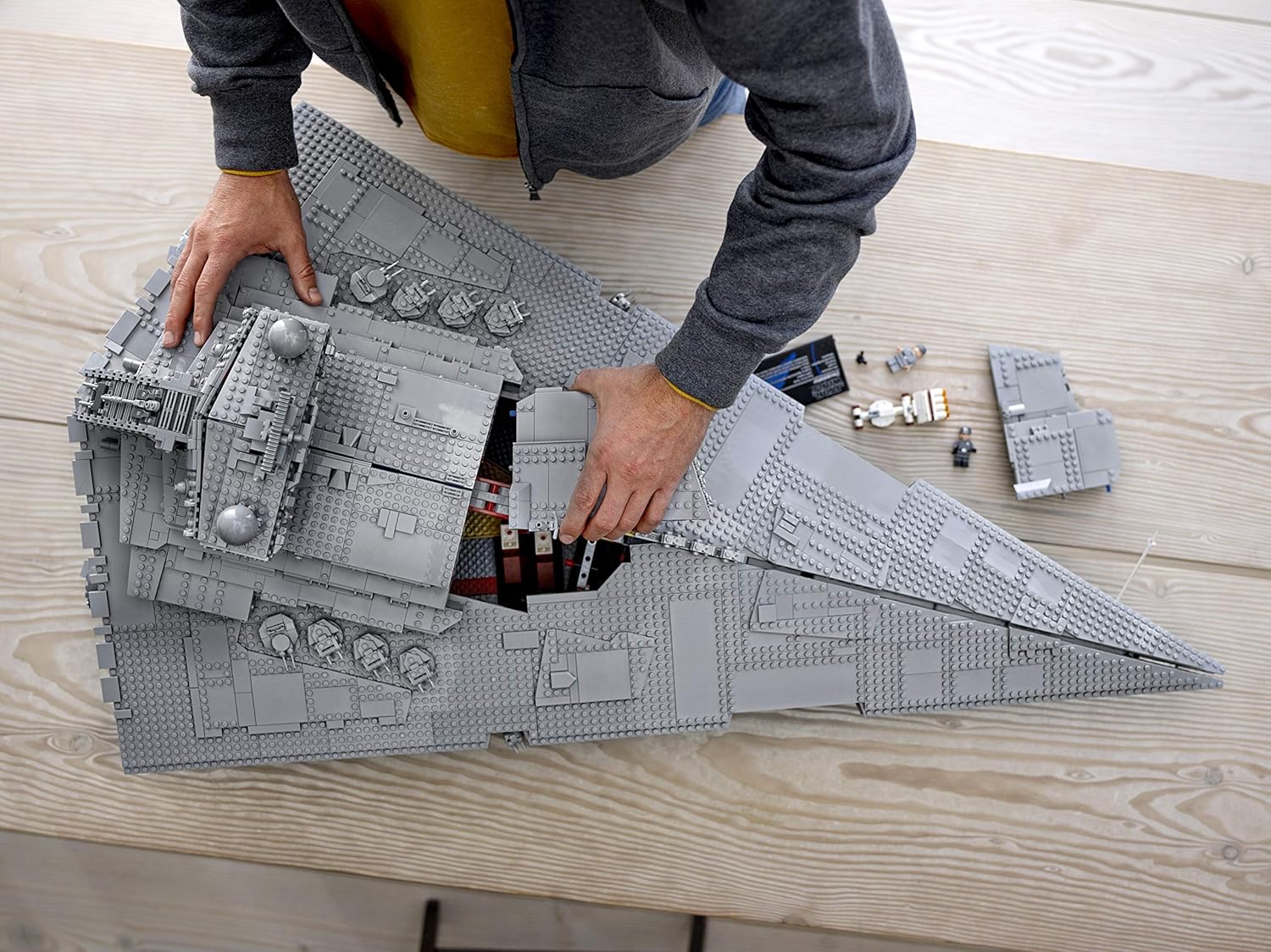 **MTS Toys**เลโก้ Lego Star Wars 75252 : Imperial Star Destroyer