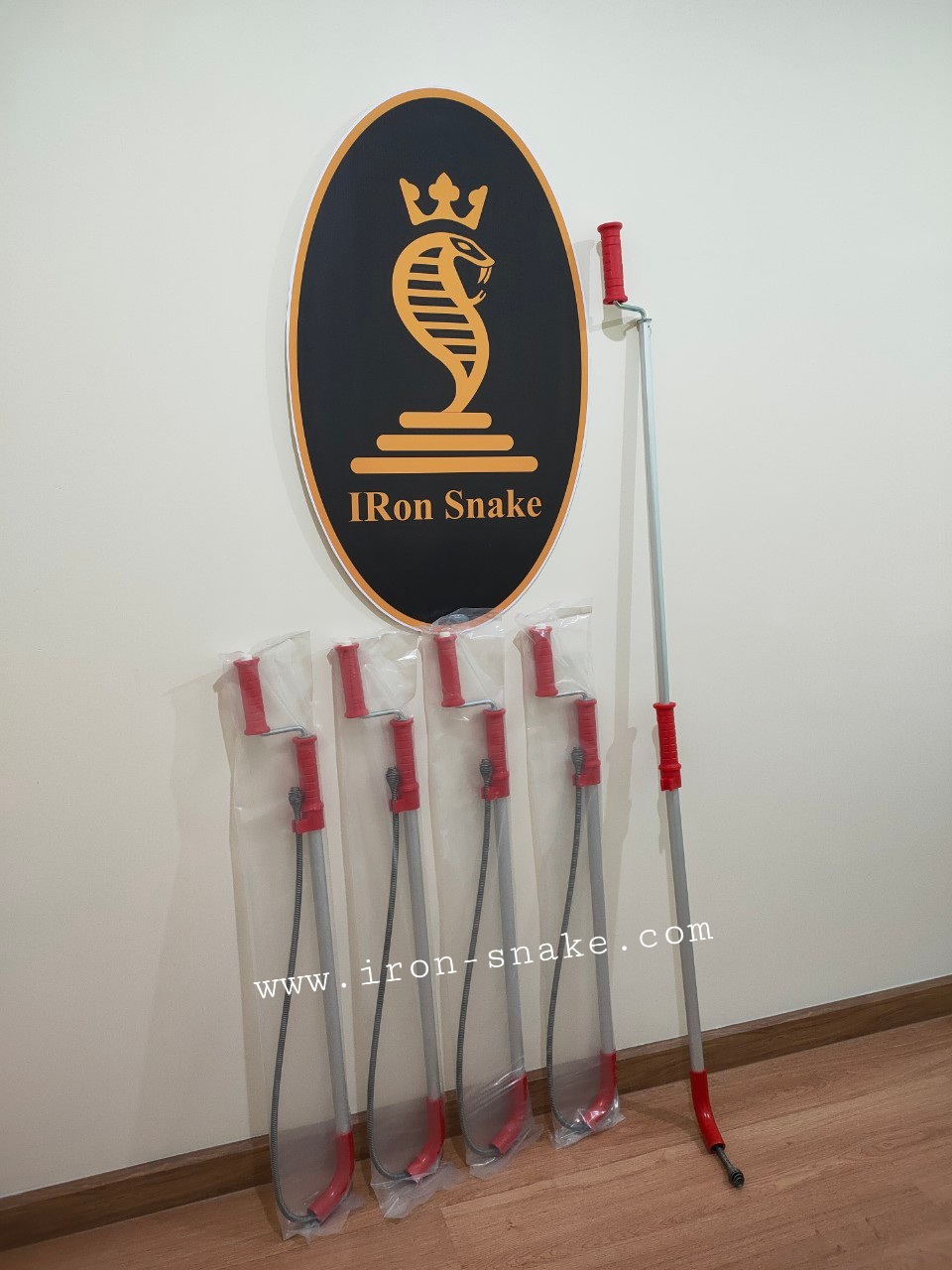 ไม้ทะลวงชักโครก D-6 ไม้ทะลวงชักโครก เครื่องทะลวงท่อ งูเหล็ก D-6 IRon Snake