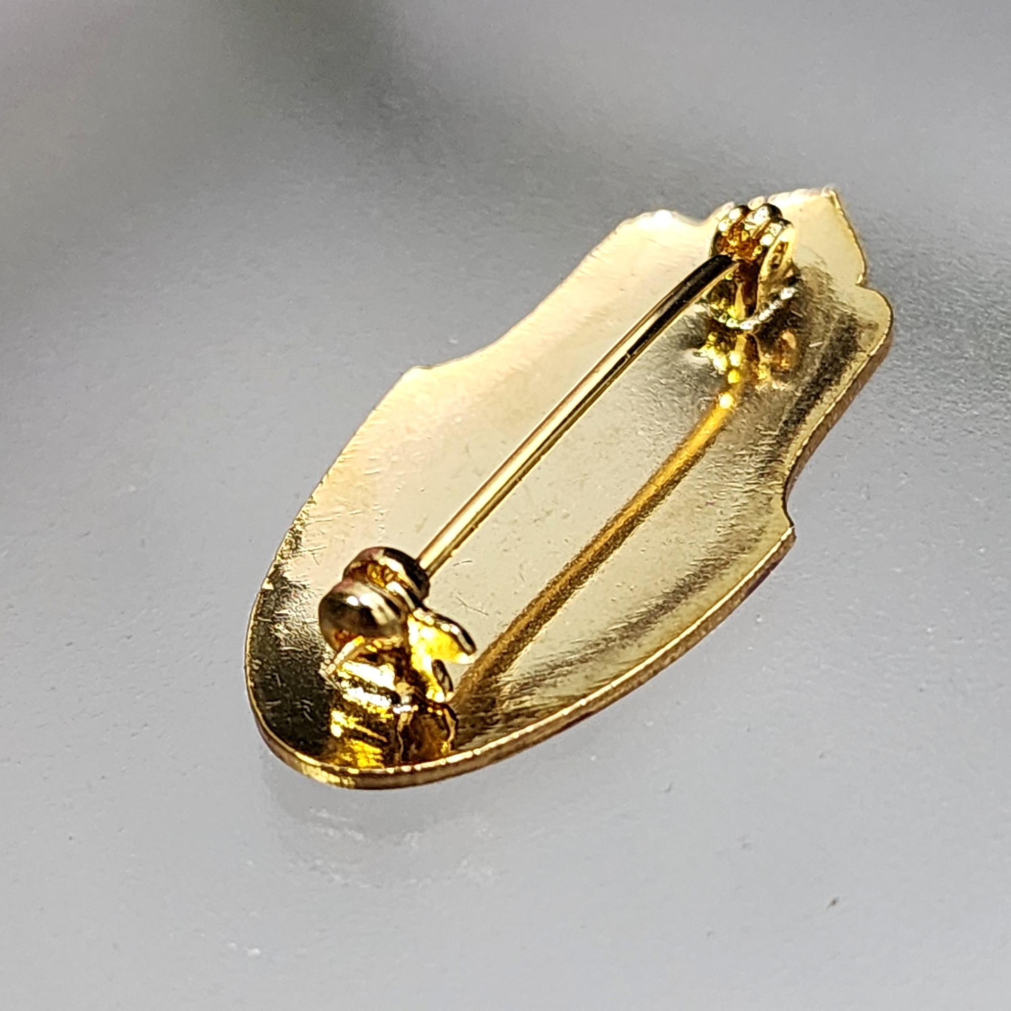 เข็มกลัด เข็มที่ระลึก องค์เจ้าโสมสวลี ยุวพุทธิกสมาคมแห่งประเทศไทยในพระบรมาชูปถัมภ์