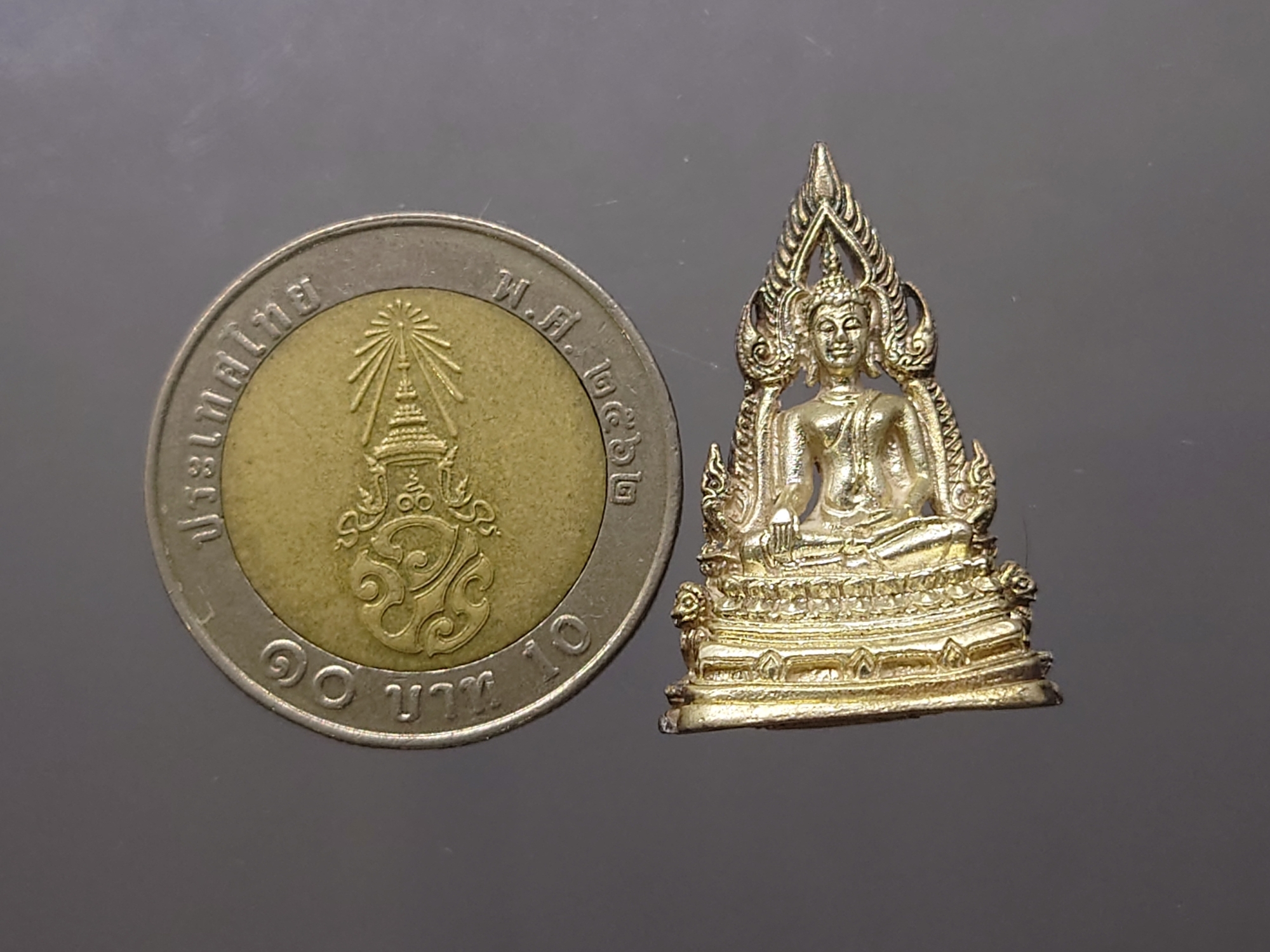 กริ่งพระพุทธชินราช เนื้อเงิน รุ่นพระราชพิธีสมโภช วัดเบญจมบพิตรดุสิตวนาราม ปี2527 พร้อมตลับเดิม