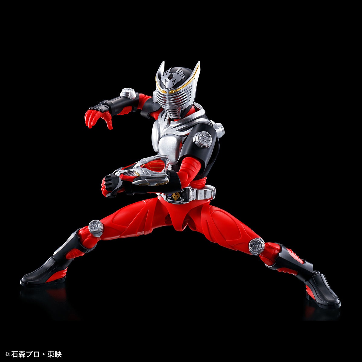 **MTS Toys**Figure-Rise Standard : Masked Rider Ryuki