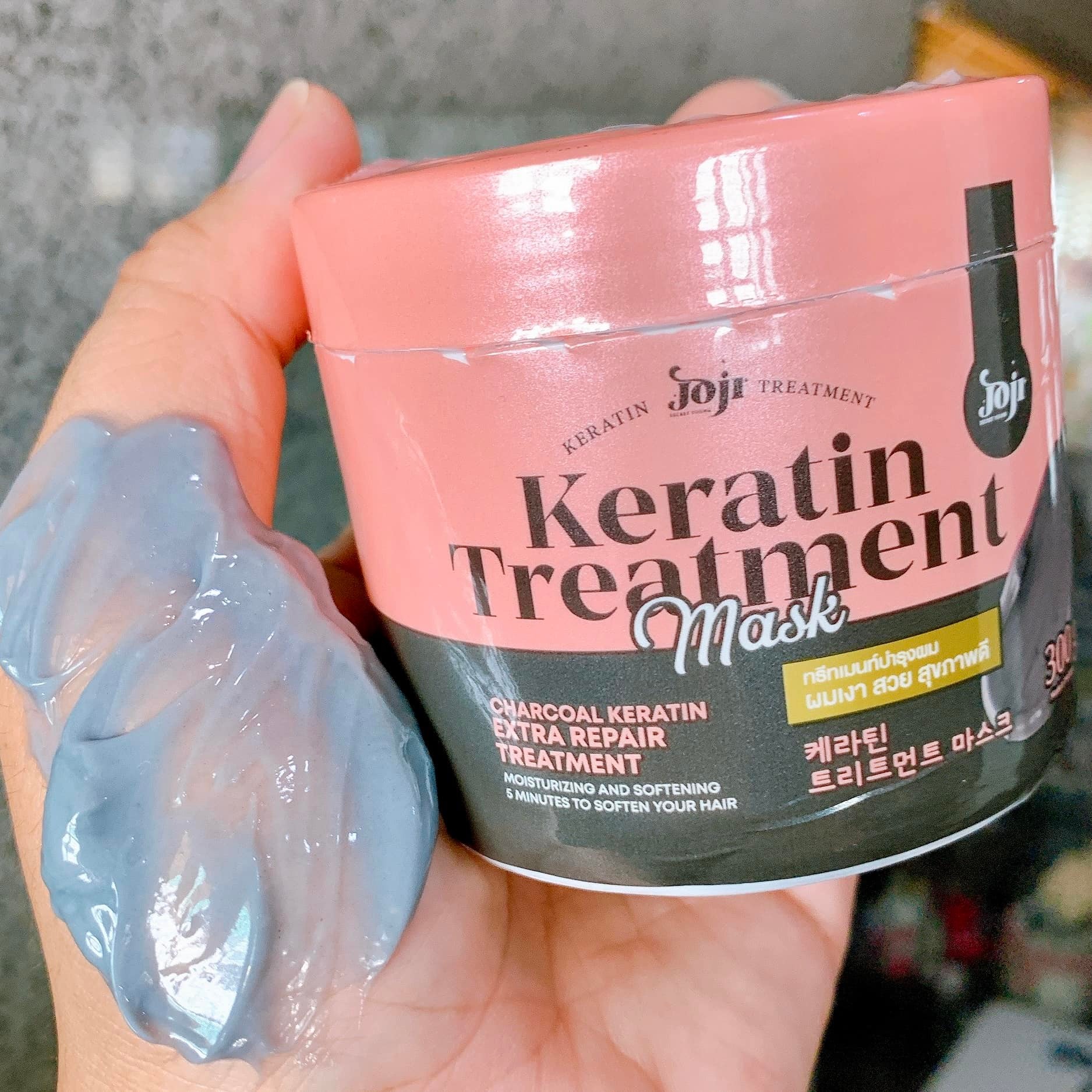 ทรีทเม้นท์ หมักผมเคราตินโจจิKaratin Joji secret youngฟื้นฟูผมเสียให้นุ่มสวยมี2ขนาด