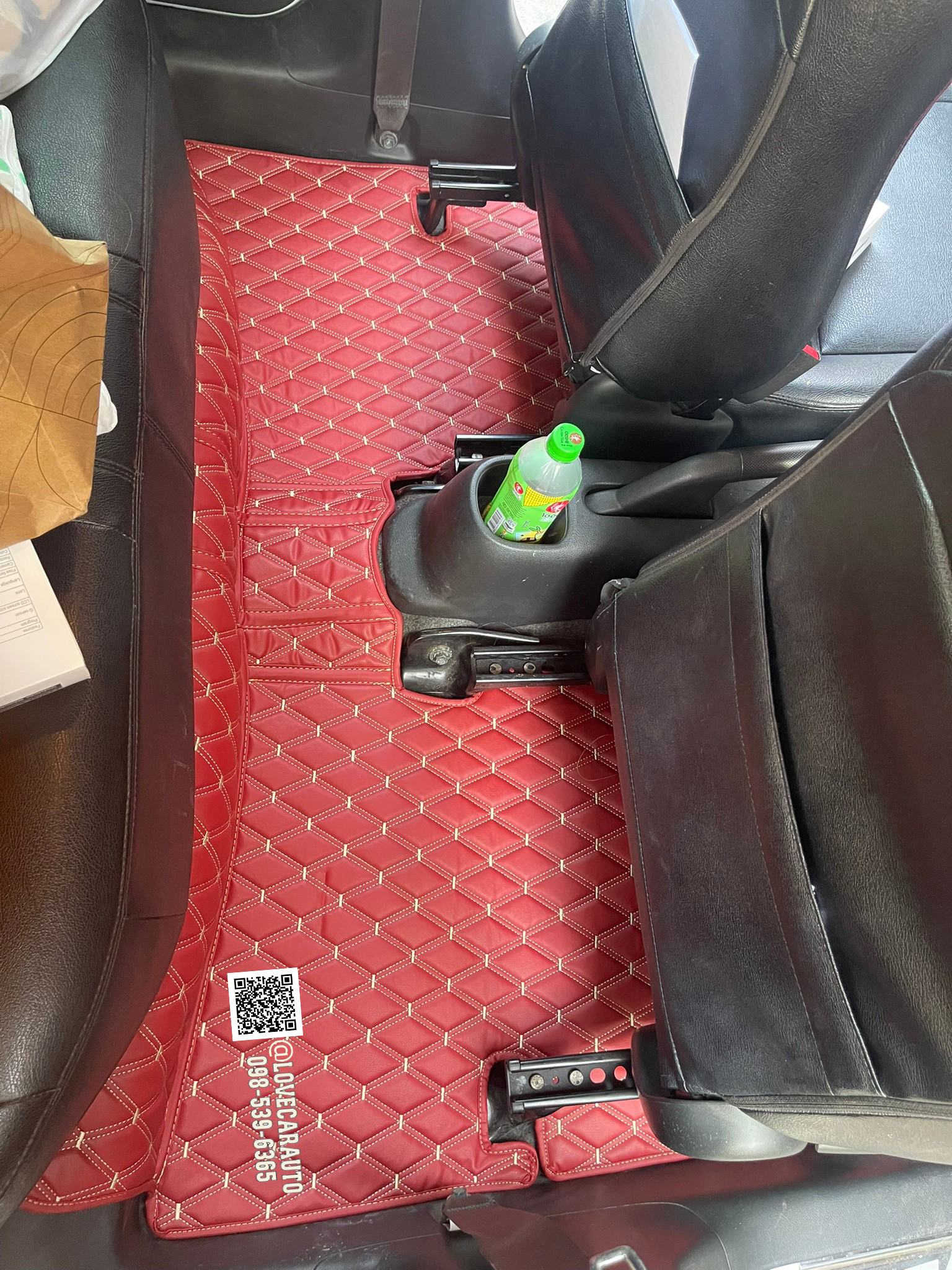 พรมปูพื้นรถยนต์6D Honda Biro สีแดงไวน์ด้ายทอง