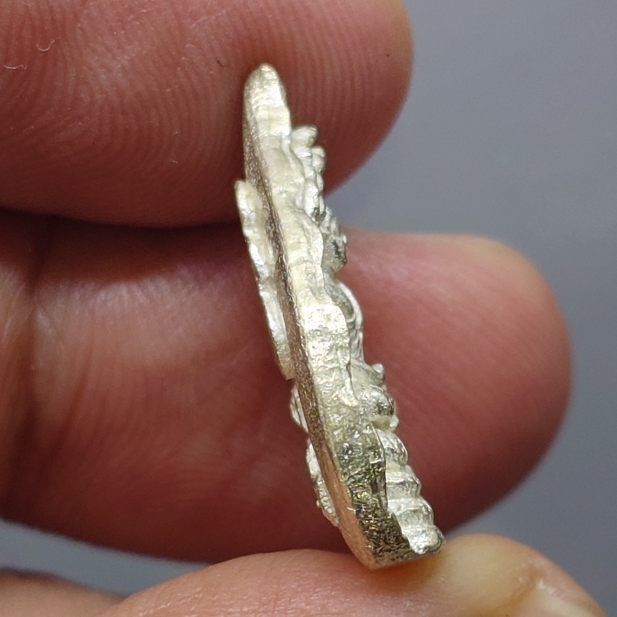 เหรียญหล่อใบโพธิ์ พิมพ์นาคปรก เจ้าคุณนรฯ 96 ปี ธมมวิตกโก (ท่านเจ้าคุณนรรัตน์ ธมมวิตกโก) เนื้อเงิน วัดเทพศิรินทราวาส ปี2537 พร้อมกล่องเดิม