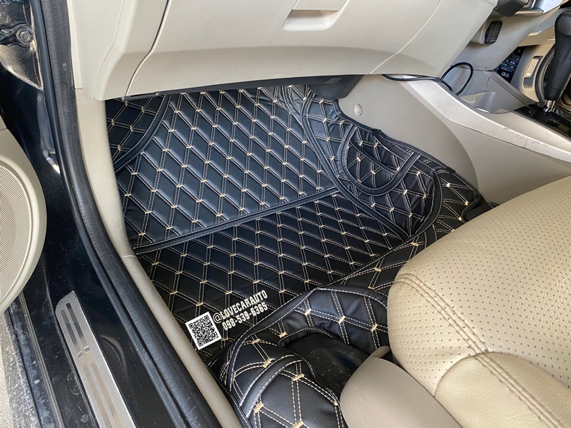 พรมปูพื้นรถยนต์ Honda City 2011 VVIP ด้ายคู่สีดำด้ายทอง