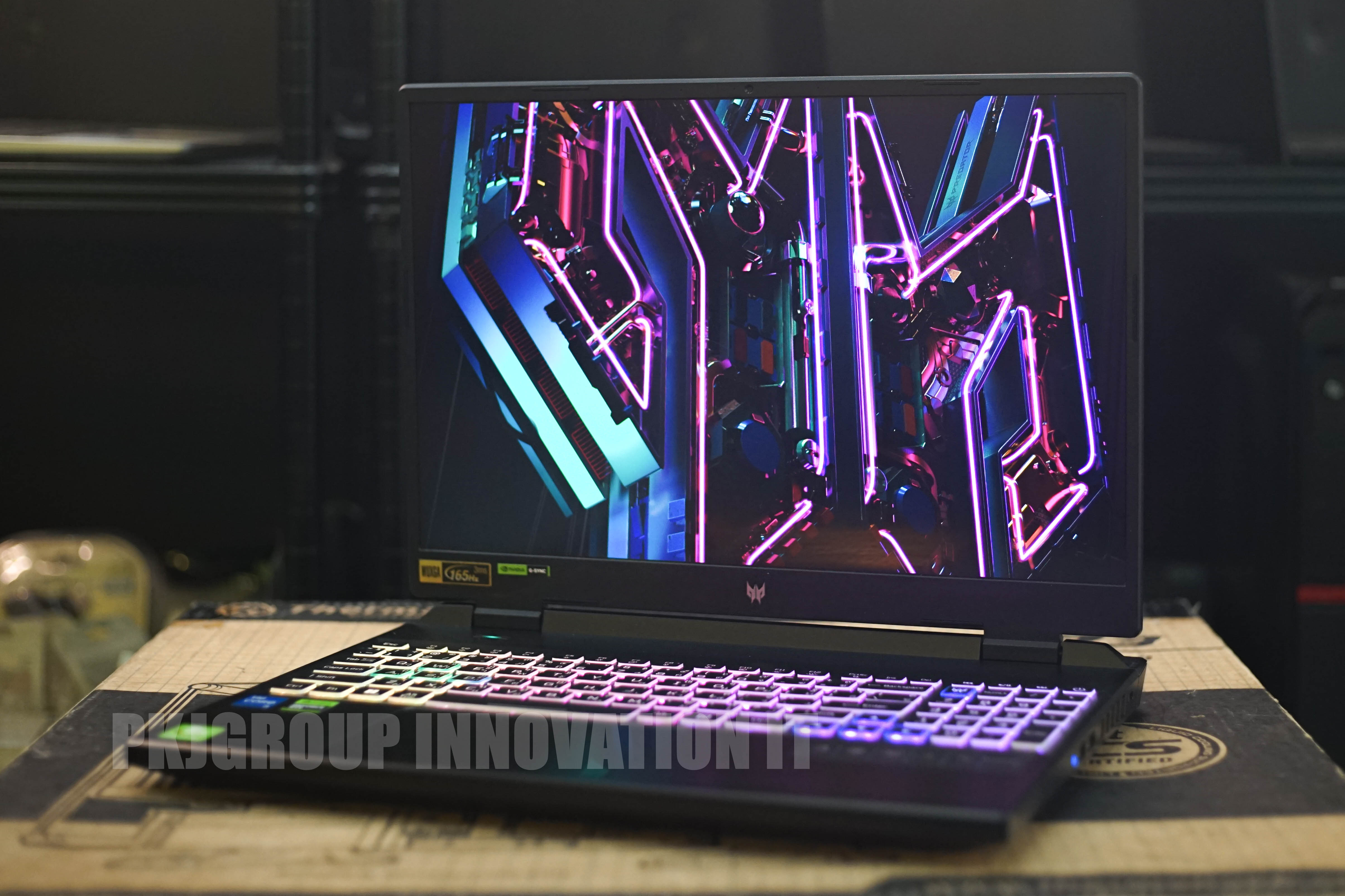 โน๊ตบุ๊คเล่นเกมมือสอง Acer PREDATOR PHN16-71-58MD i5-13500HX RAM 16GB M.2 512GB RTX4050