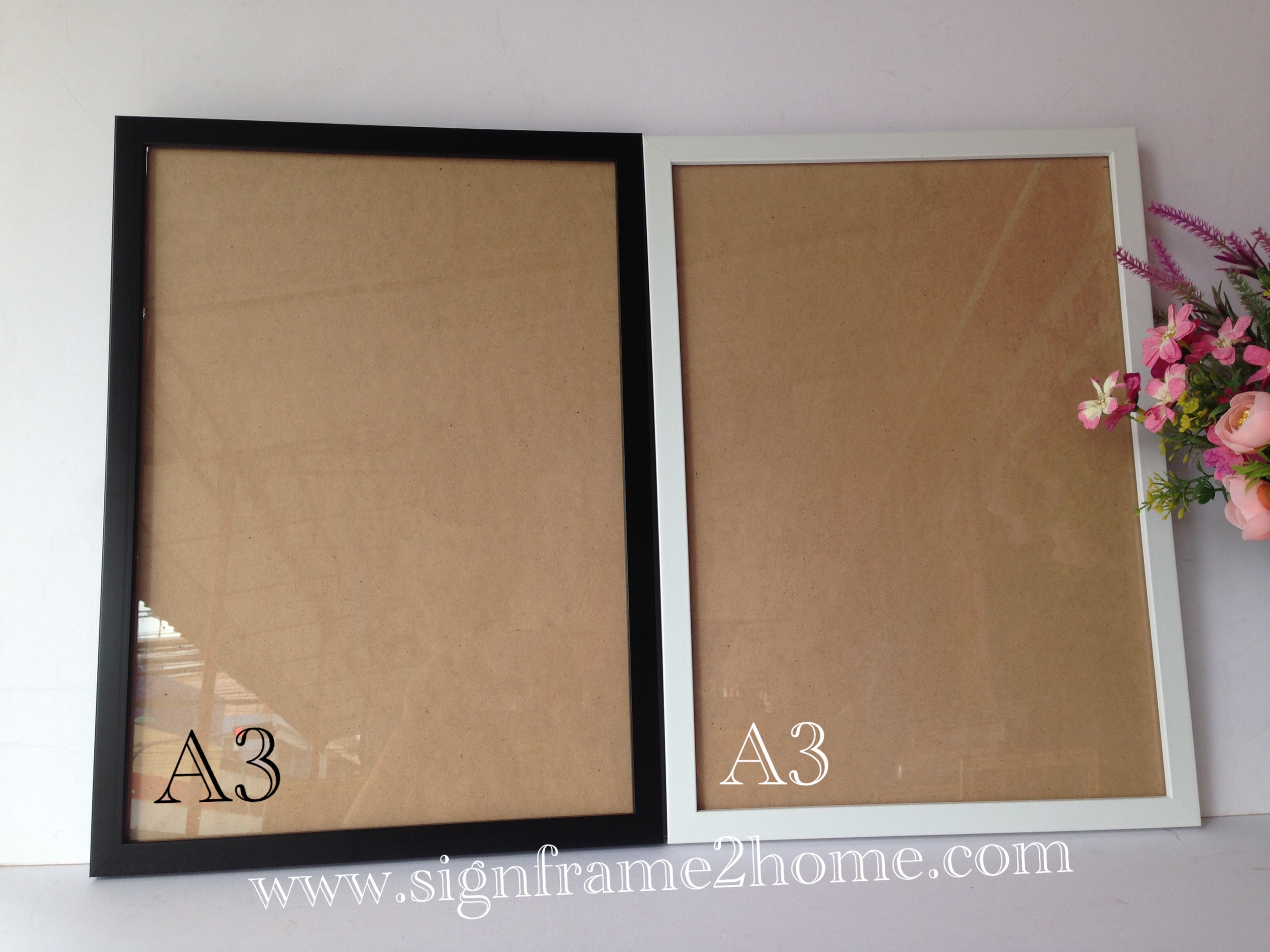 กรอบรูปไม้ขาวเรียบ 2cm ขนาด A3