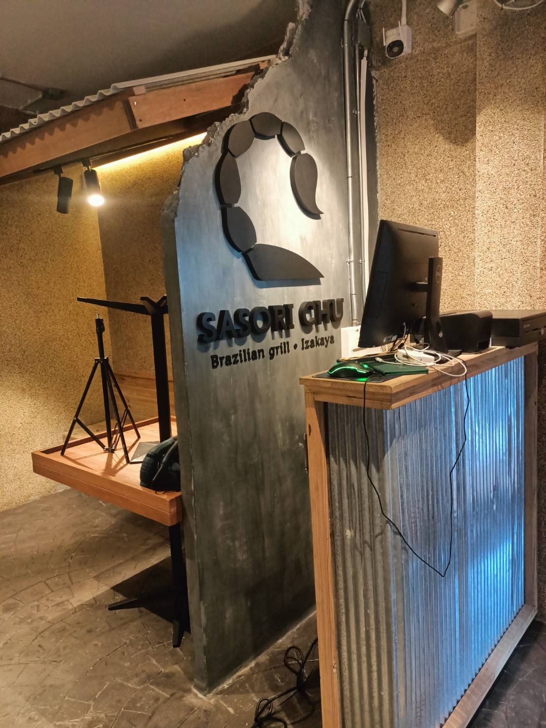 ป้ายเหล็กวินเทจ เลเซอร์เหล็กไฟออกหลัง งานSASORU CHU