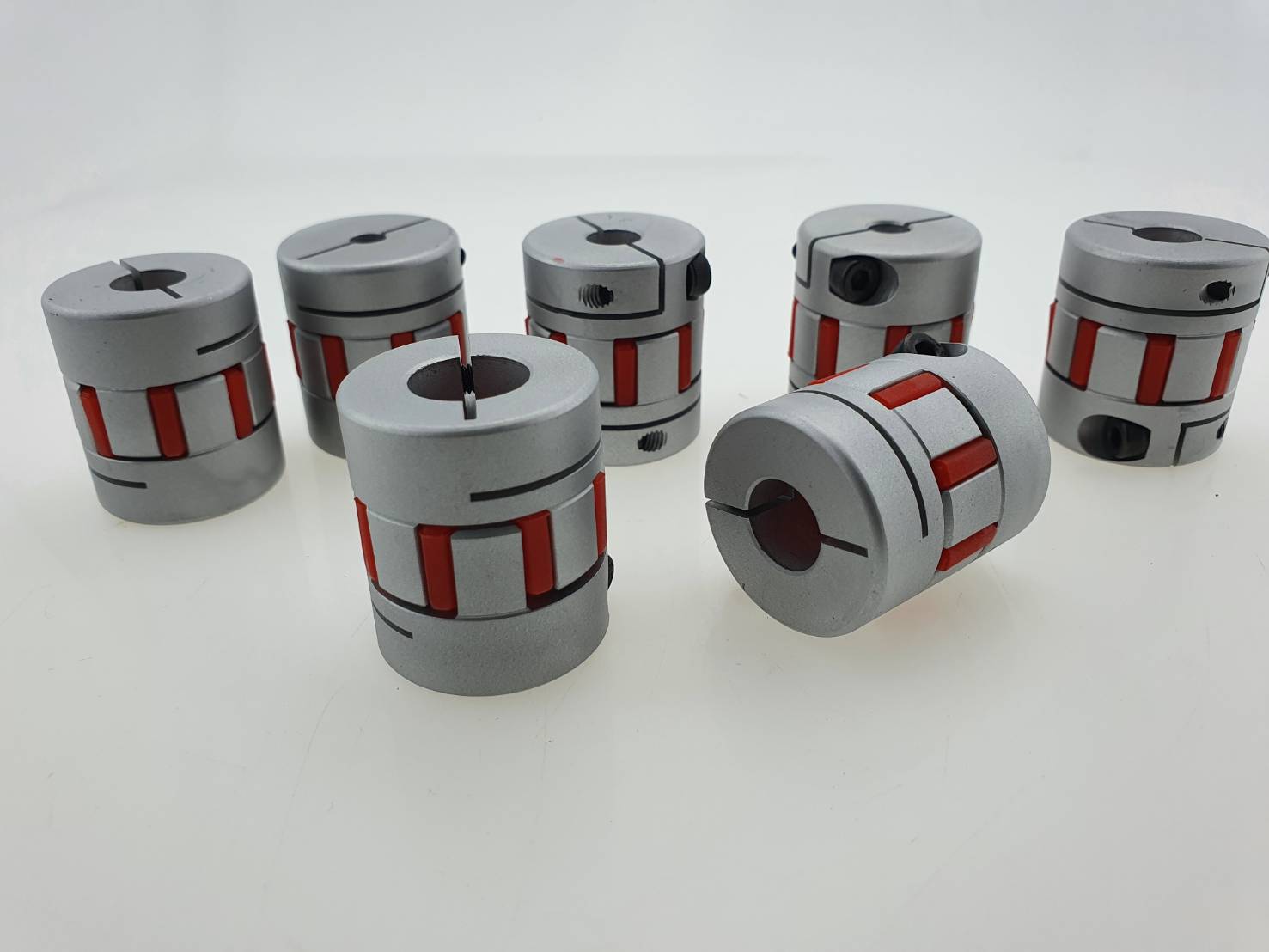 Jaw Coupling JM30C L35คัปปลิ่ง (ยอย)ประกบเพลา สำหรับเครื่อง CNC เครื่อง3D print และใช้ส่งกำลังเพลา ขนาด7มม ถึง 14 มม