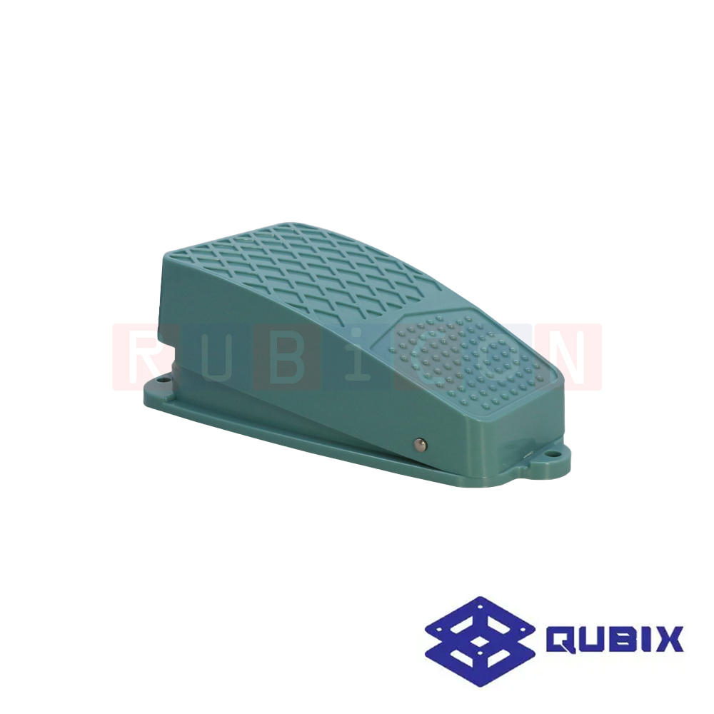QUBIX CFS-101 สวิตช์เท้าเหยีบ 10A / 250V PLASTIC (FOOT SWITCH)
