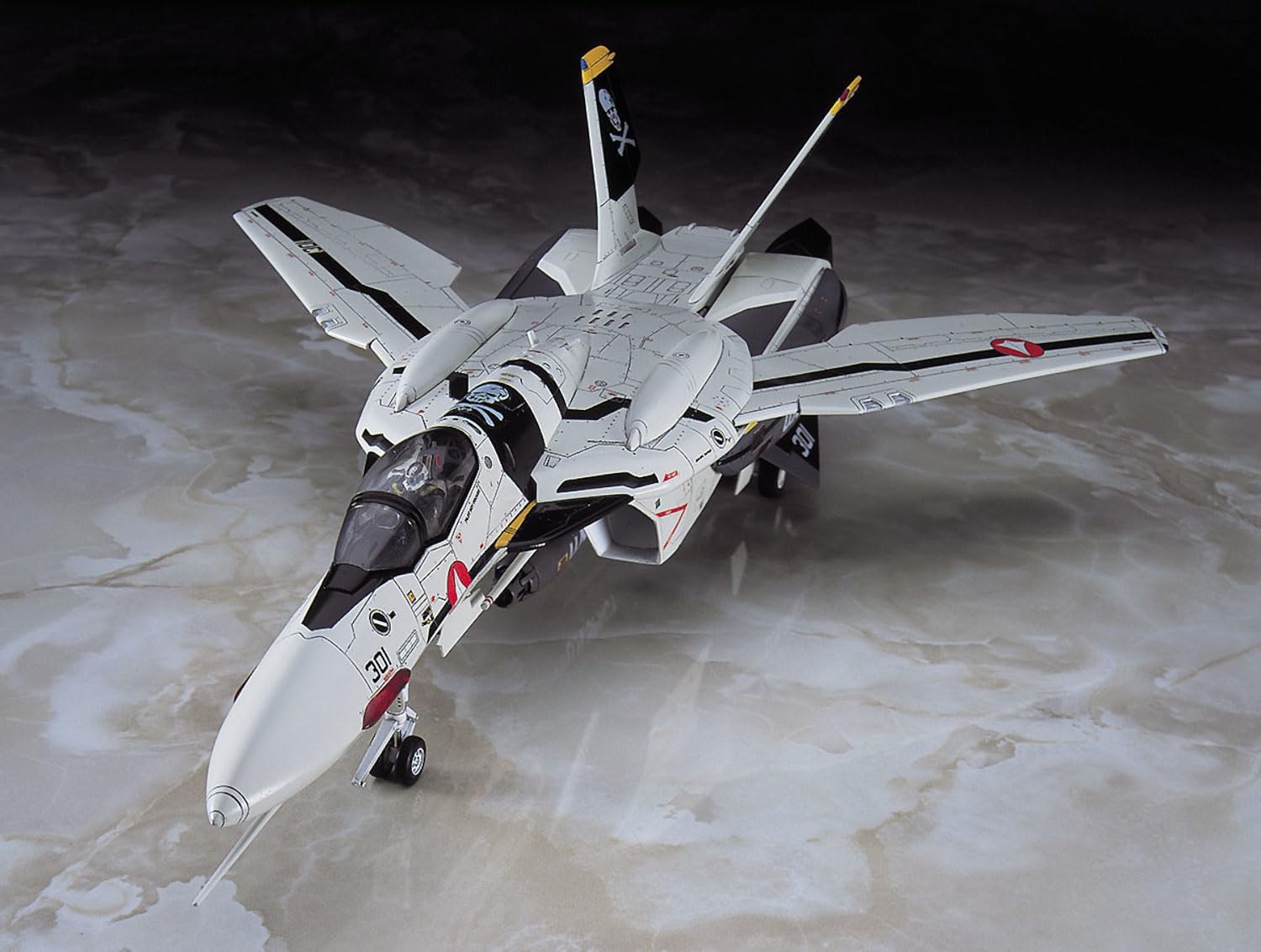 **MTS Toys**Hasegawa Macross Zero 1/72 : VF-0S