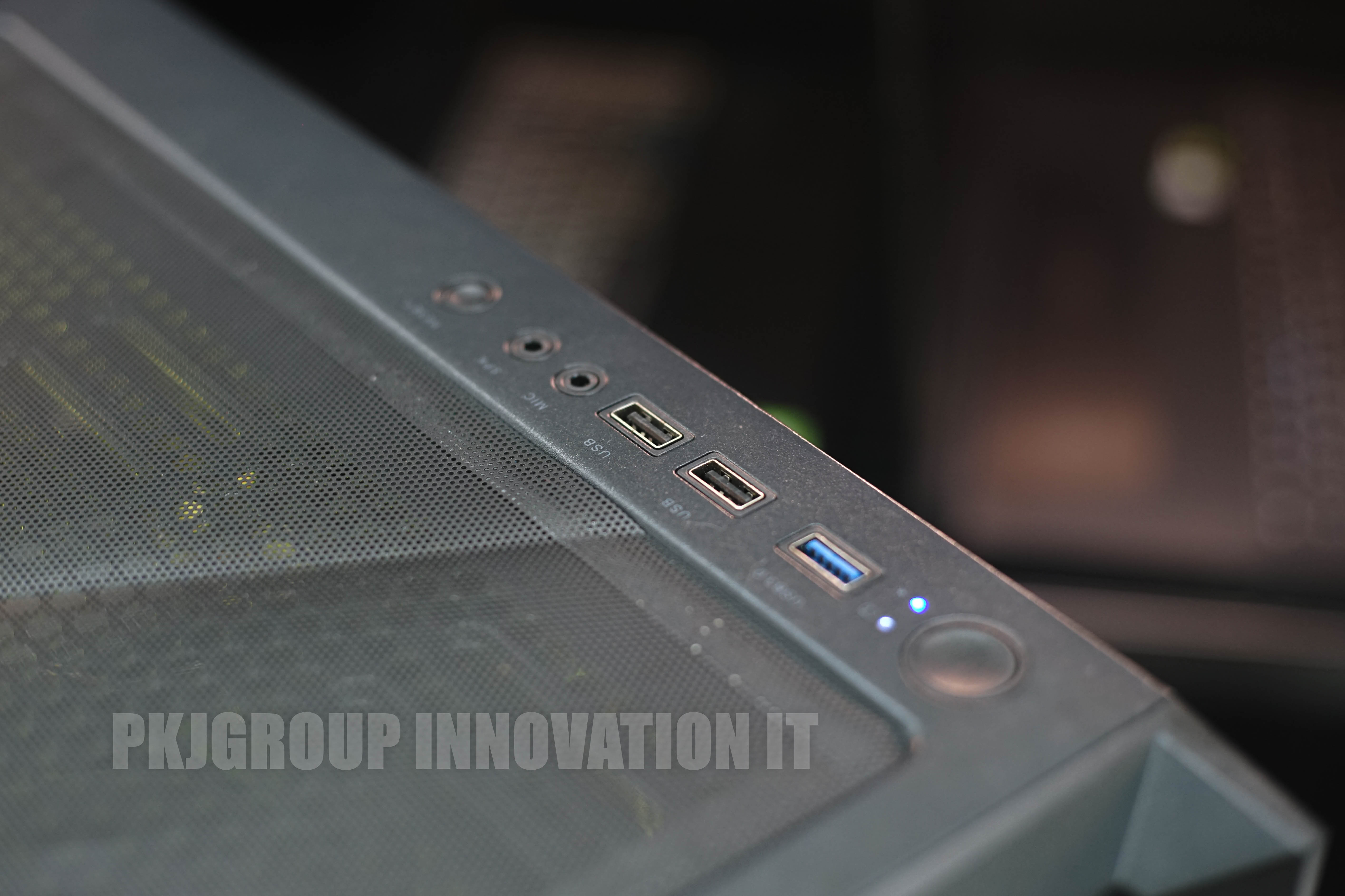 คอมเล่นเกมมือสอง i5-14500 RAM 32 GB m.2 500GB RTX4070Super ไม่ขายแยก