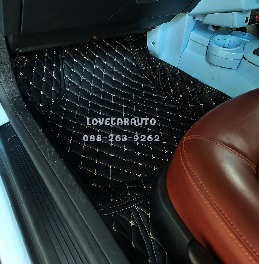 พรมปูพื้นรถยนต์ 6D volkswagen beetle final edition 2019 สีดำด้ายทอง