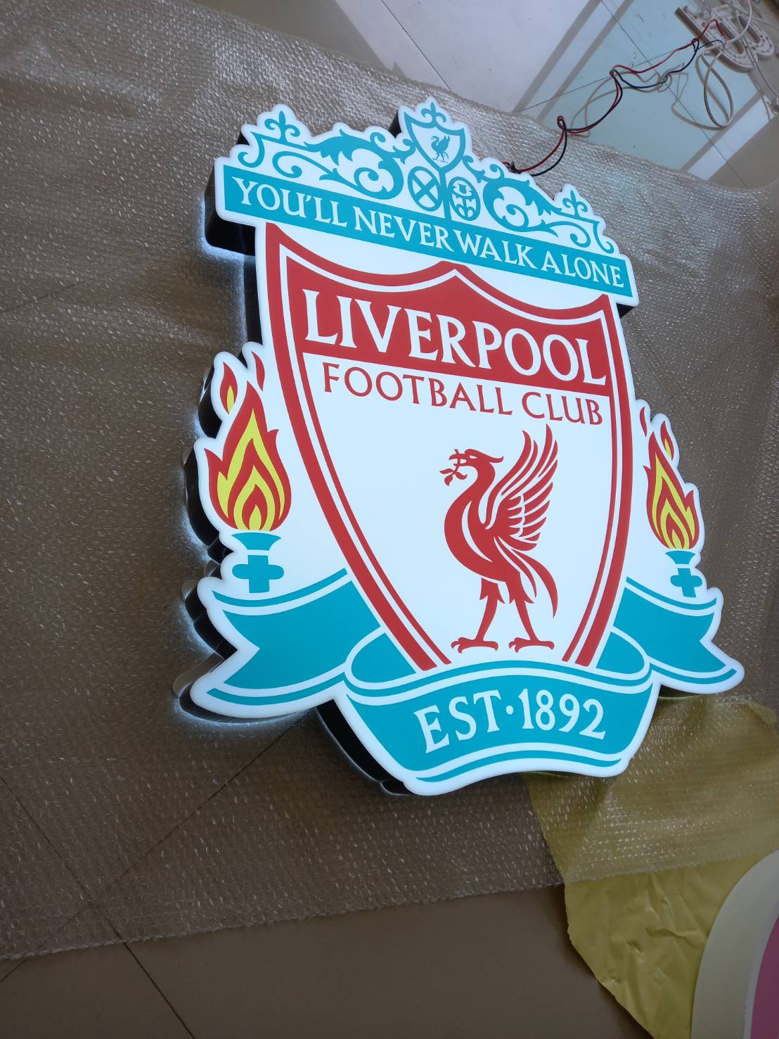 งานป้ายไฟโลโก้สโมสรฟุตบอล งานLIVERPOOL FOOTBALL CLUB