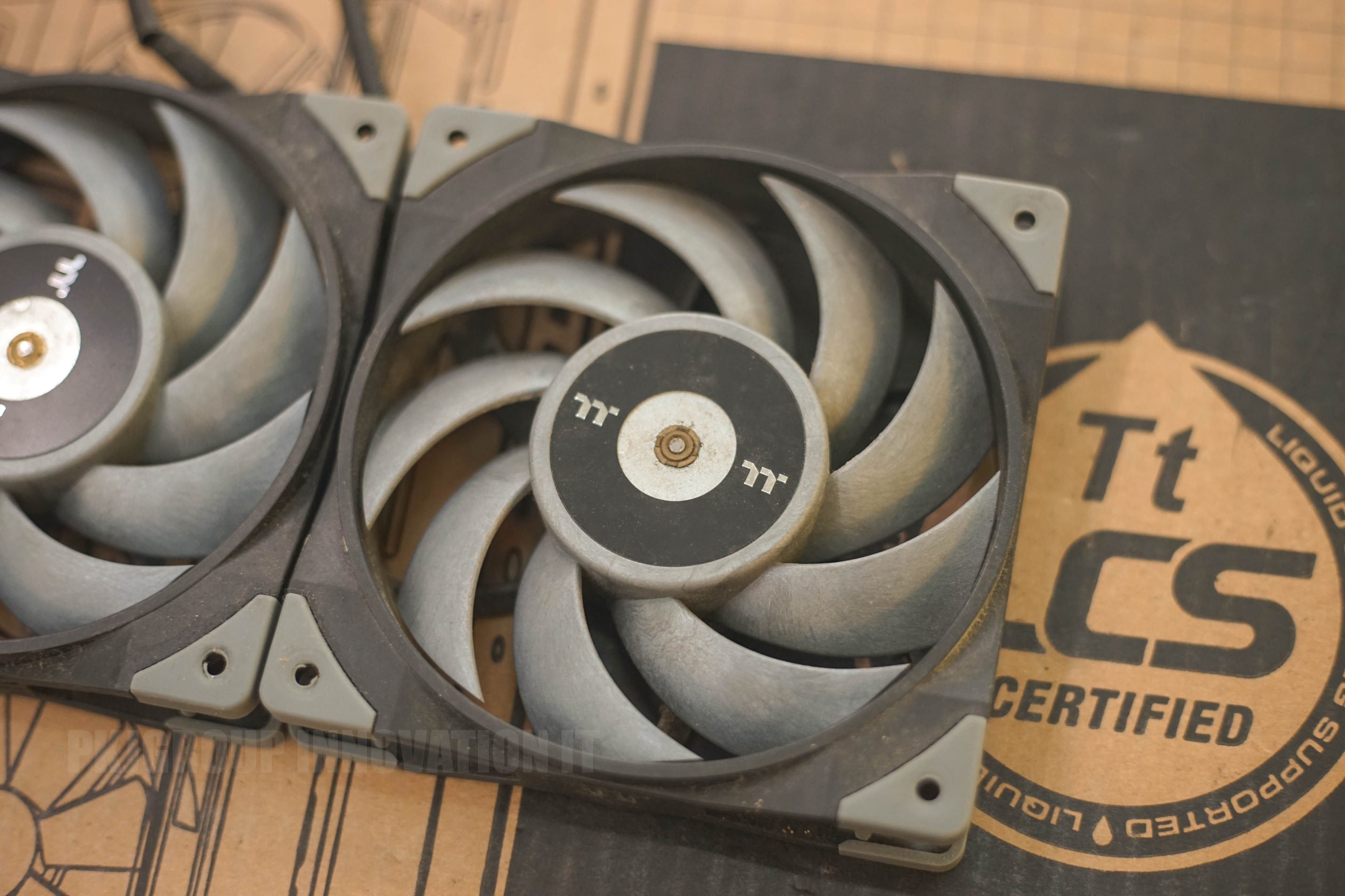 พัดลมคอมมือสอง Thermaltake toughfan 12 turbo ขนาด 12 CM