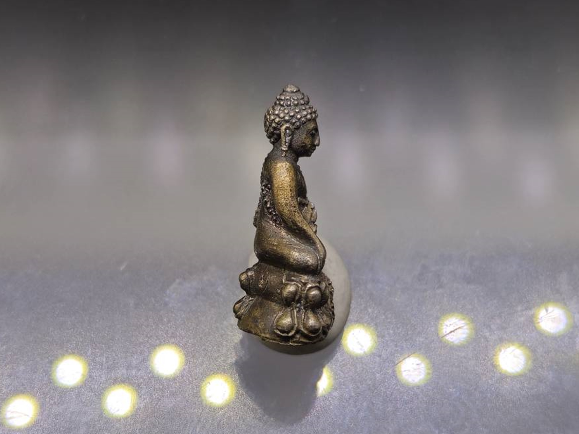 พระชัยวัฒน์นวปทุม ภปร. วัดปทุมวนาราม ปี2535 เนื้อเงิน (ในหลวงรัชกาลที่9เสด็จเททอง) นิยม หายาก มาพร้อมกล่องเดิมๆ