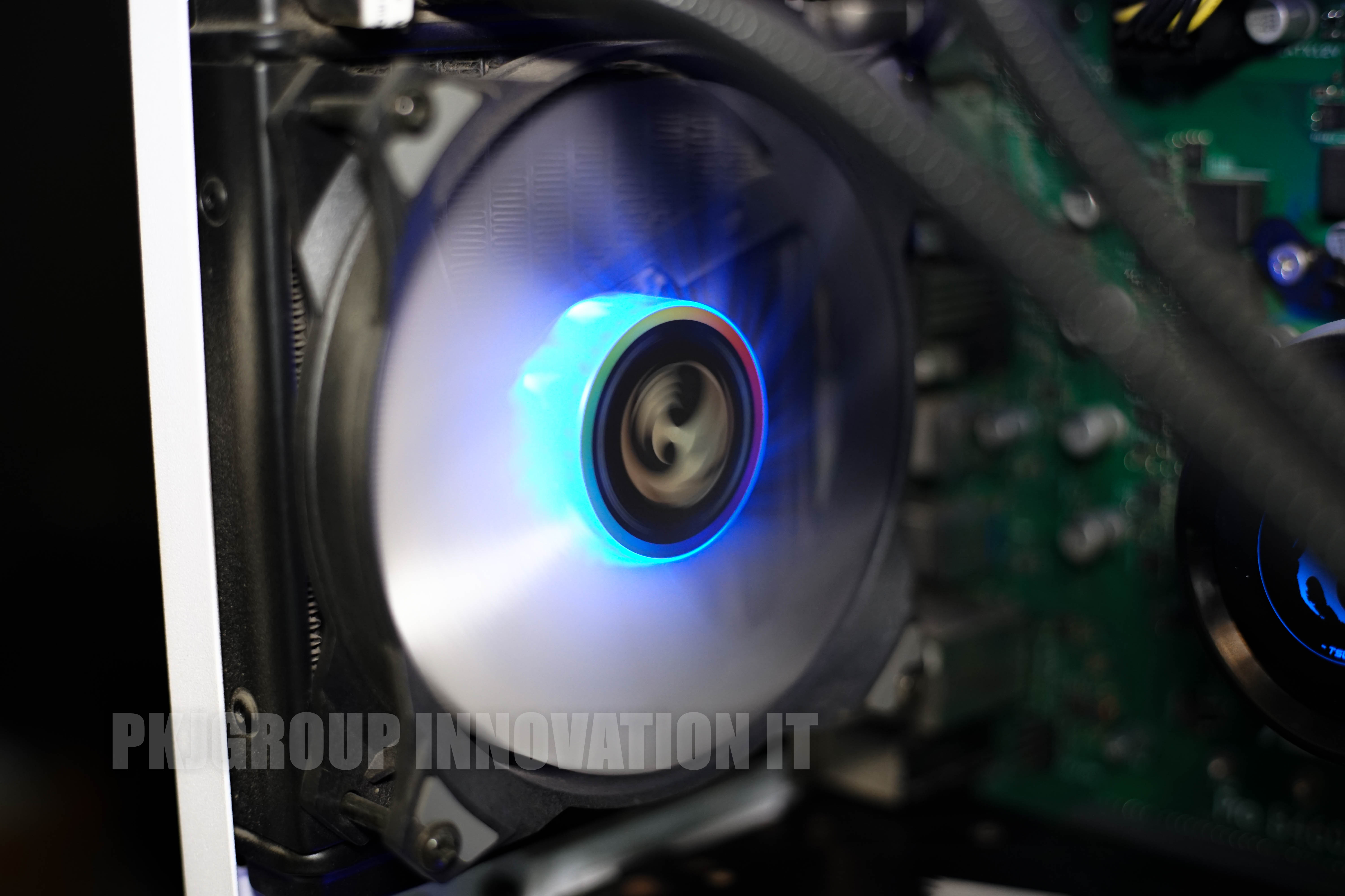 คอมเล่นเกมมือสอง i7-10700k RAM 8GB m.2 1 TB RX570 ชุดน้ำ Tsunami 1 ตอน