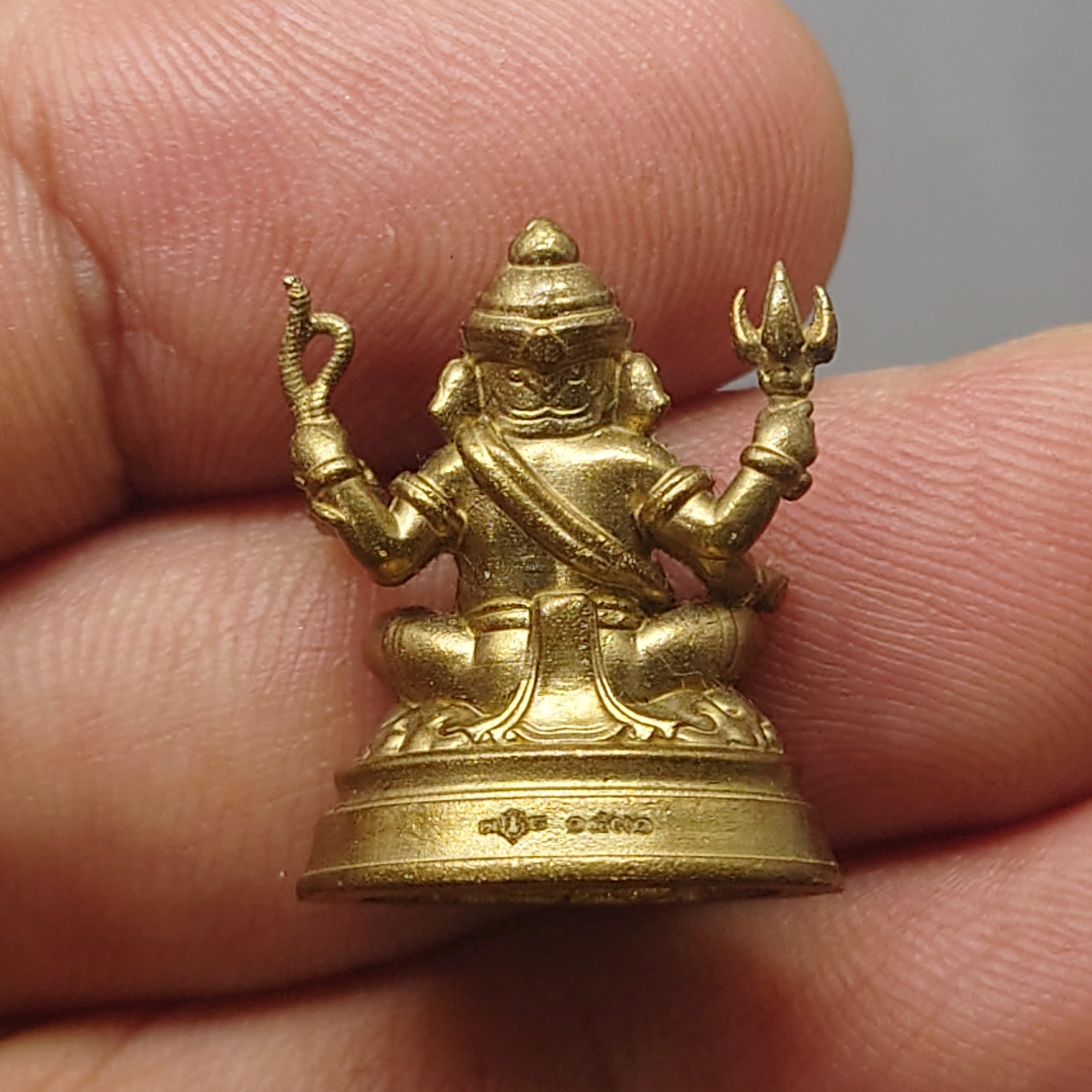 พระพิฆเนศ เนื้อสัมฤทธิ์ ที่ระลึก 108 ปี แห่งการสถาปนากรมศิลปากร พ.ศ.2562 พร้อมกล่องเดิม