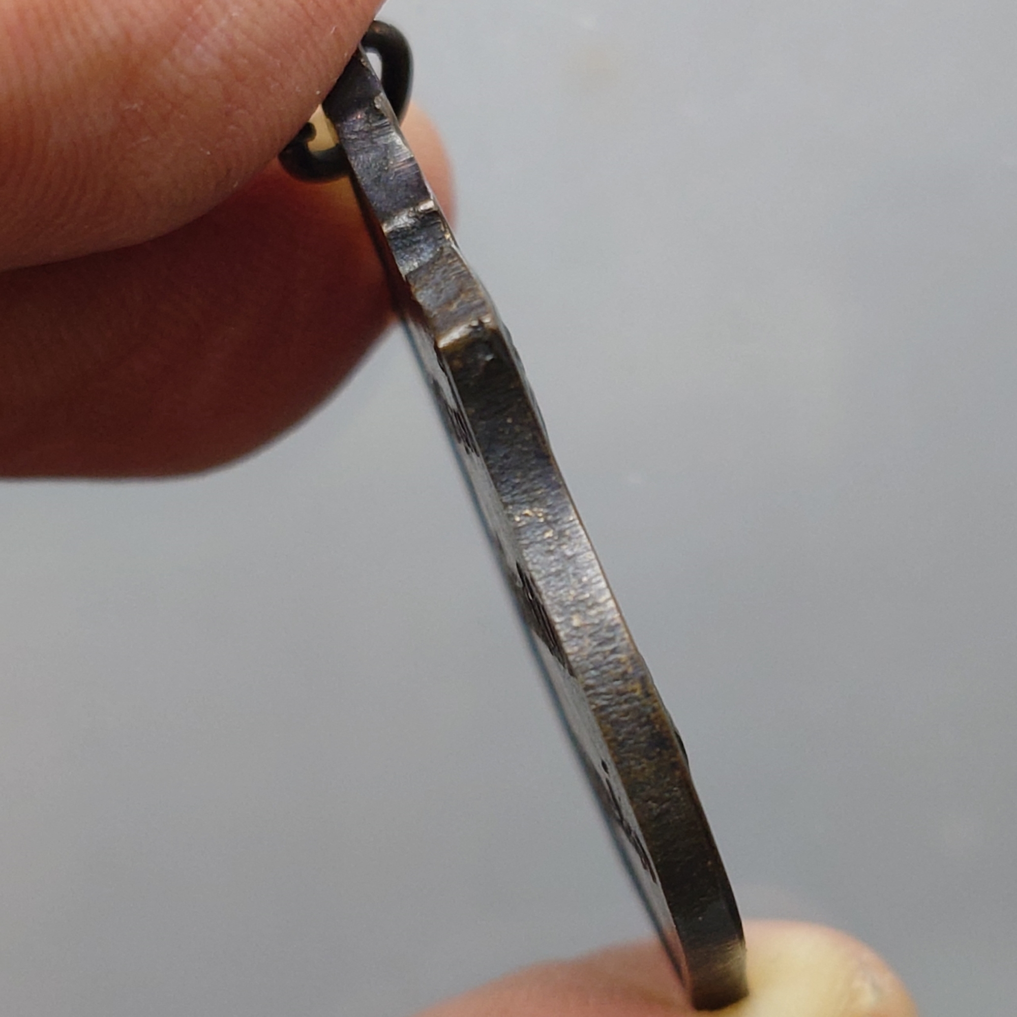 เหรียญที่ระลึก รัชกาลที่5 ครบรอบ 100 ปี วันเถลิงถวัลราชสมบัติ บล็อกนิยม หลังจุด (หลวงปู่ทิม หลวงปู่โต๊ะ ร่วมอฐิษฐานจิต)เนื้อทองแดง พ.ศ.2511