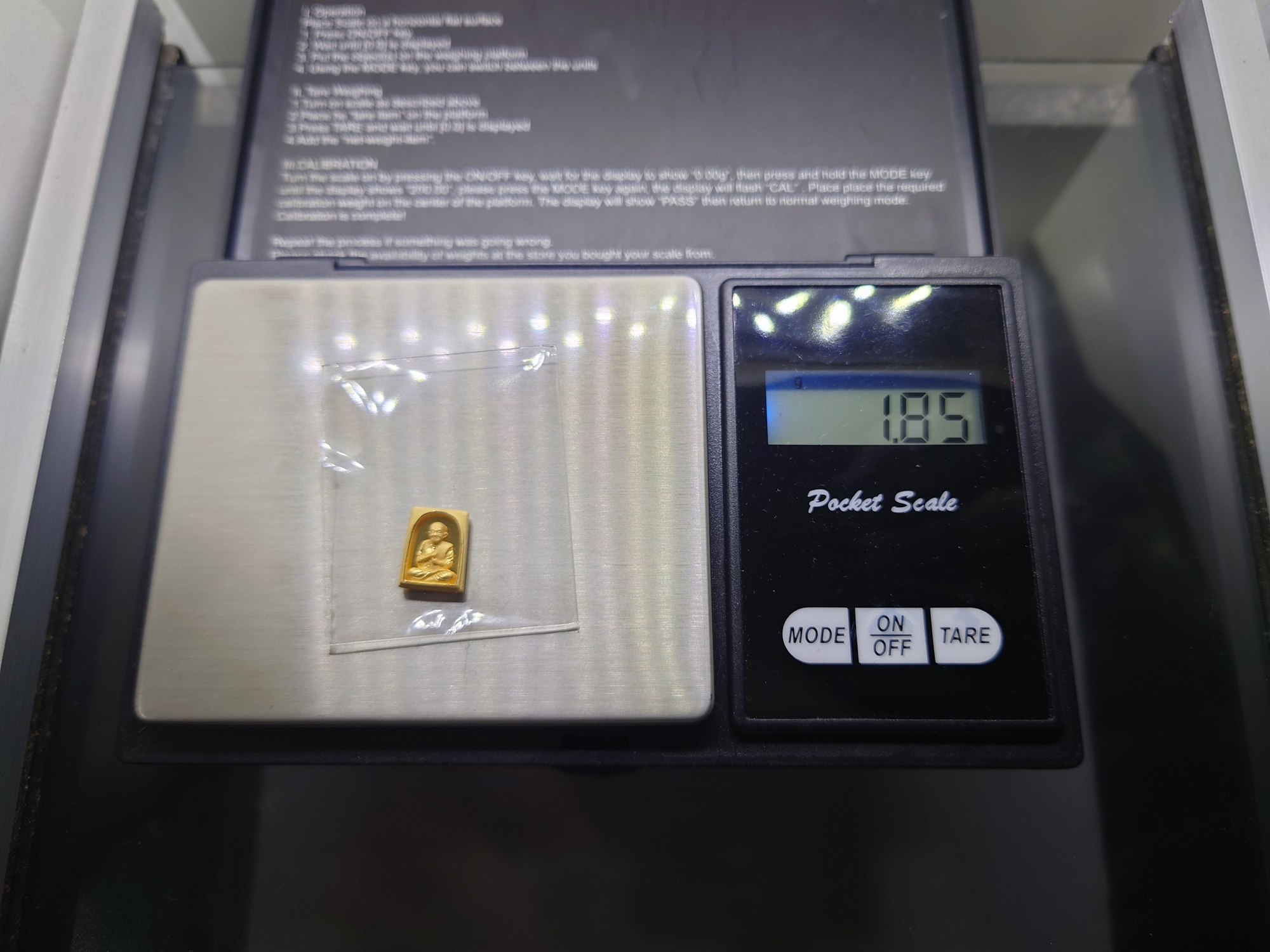 สมเด็จพระพุฒาจารย์ โต หลังพระสมเด็จ เนื้อทองคำแท้ รุ่นอุดมโชคโภคทรัพย์ วัดโสธรวราราม พ.ศ.2550 พร้อมกล่องเดิม