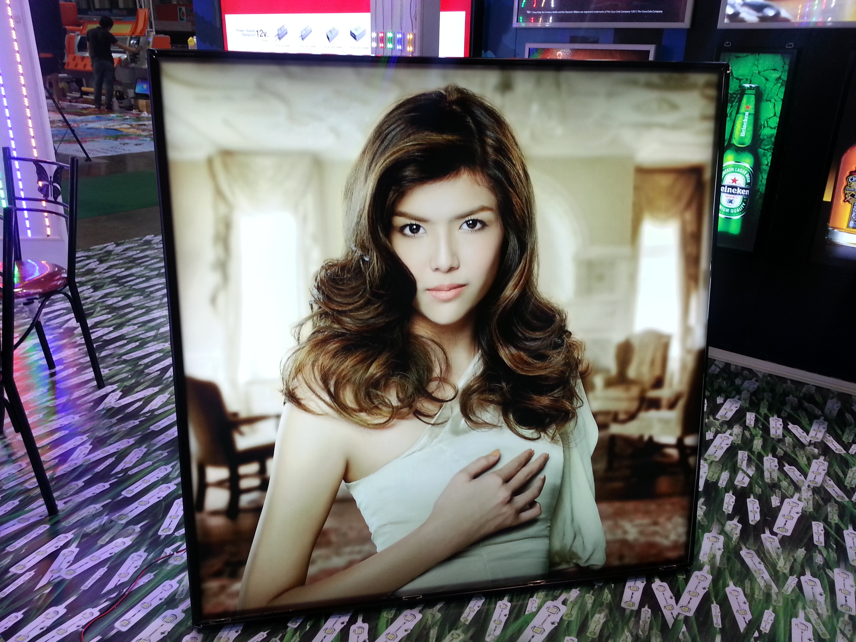 ป้ายไฟเมนูกรอบกระจายแสง Slim light box