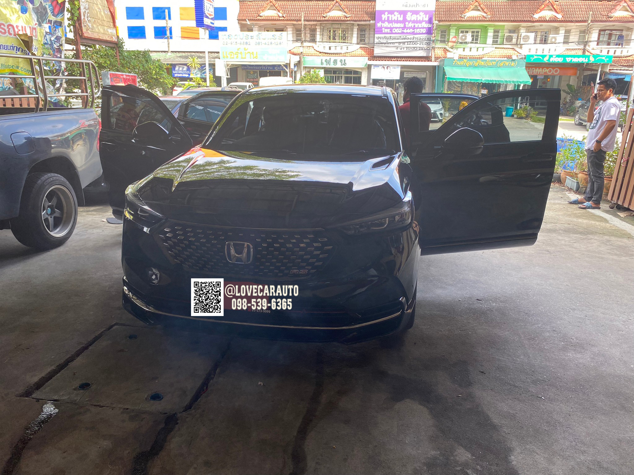 พรมดักฝุ่นไวนิลปูรถยนต์เข้ารูป Honda HRV 2022 สีดำ