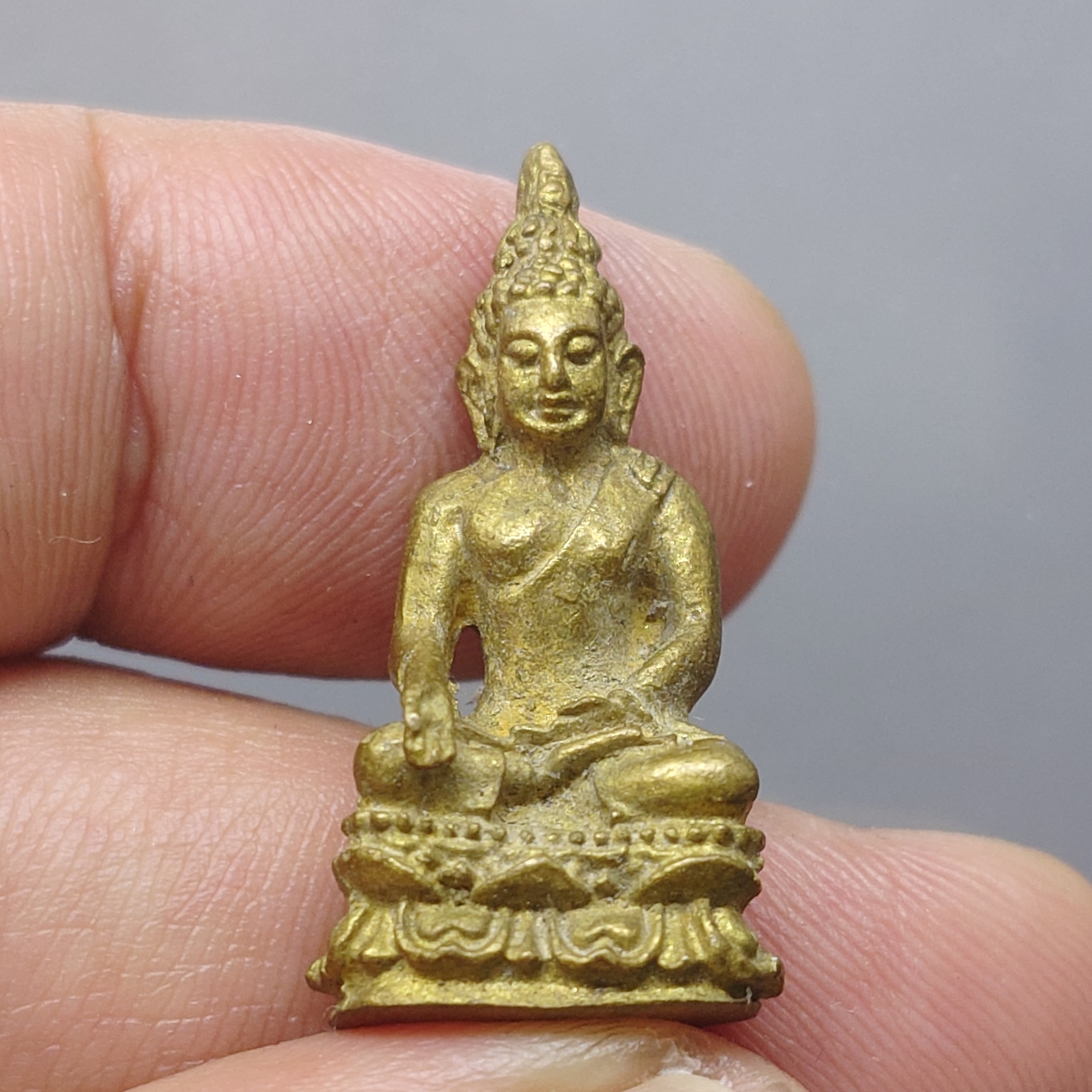 พระกริ่งไพรีพินาศ ญสส 80 พรรษา สมเด็จพระญาณสังวร สมเด็จพระสังฆราช เนื้อทองเหลือง วัดบวรนิเวศวิหาร ปี2536 พร้อมใบประกวด รางวัลที่2