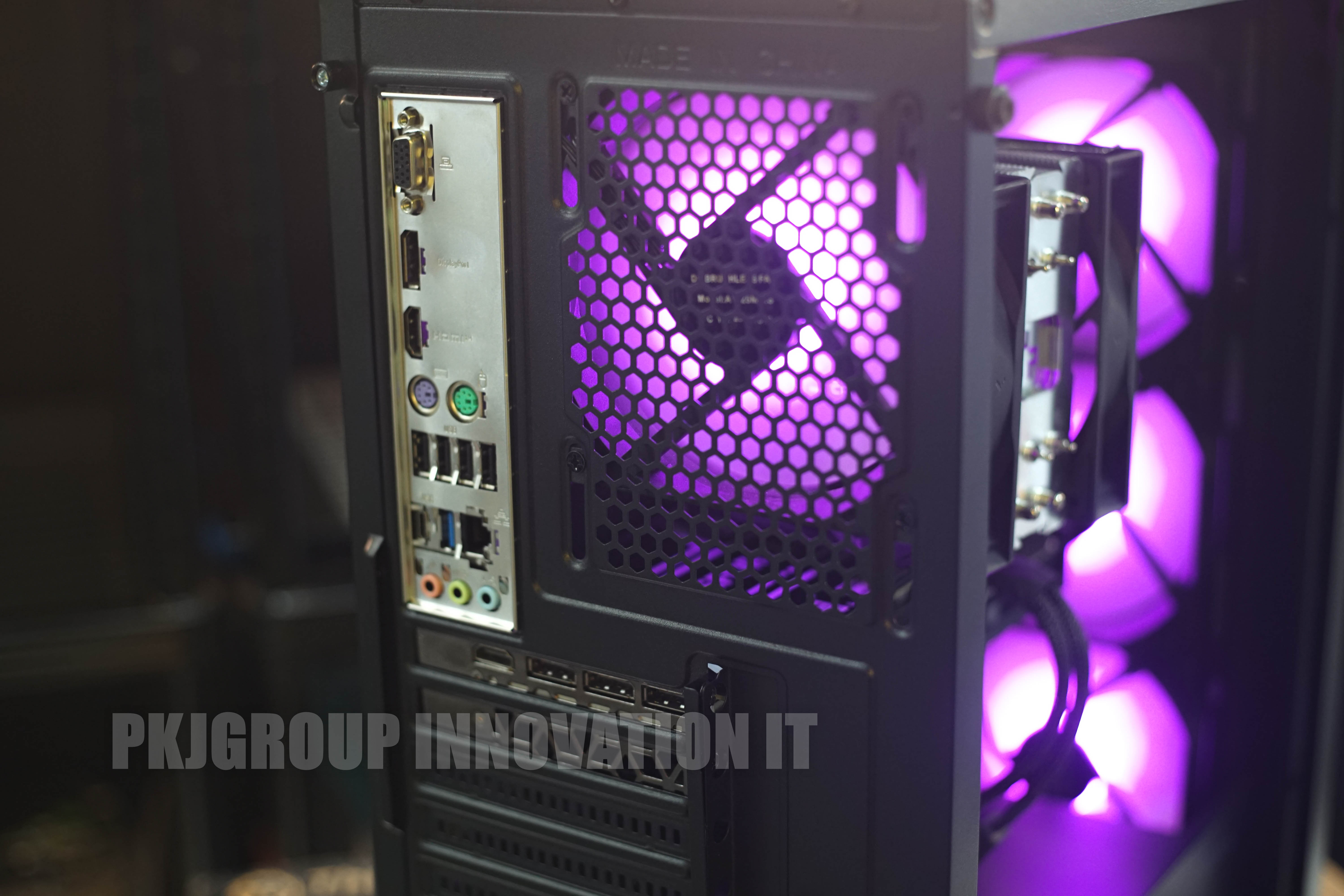 คอมเล่นเกมมือสอง i5-14500 RAM 32 GB m.2 500GB RTX4070Super ไม่ขายแยก