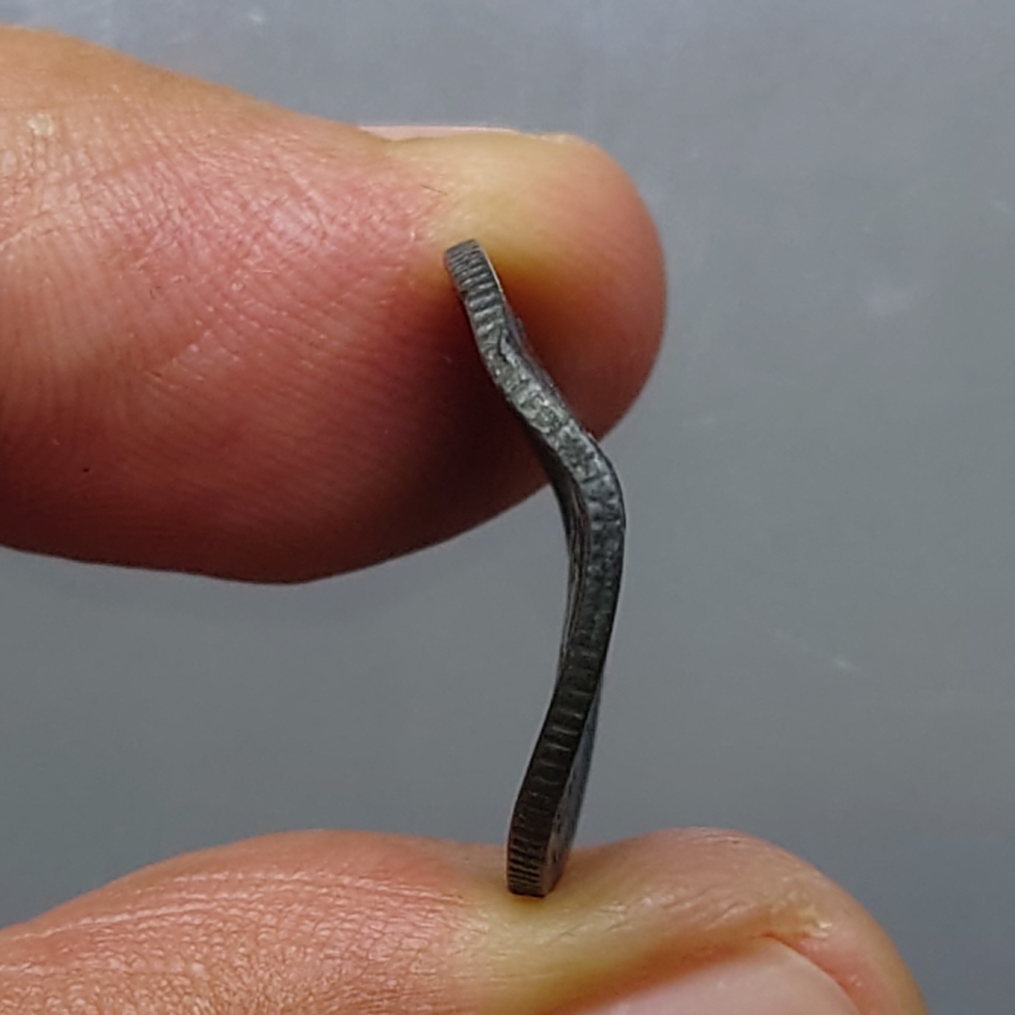 เหรียญงอ โรงบ่อน ขนาดเหรียญเงิน 1 สลึง สมัยรัชกาลที่5