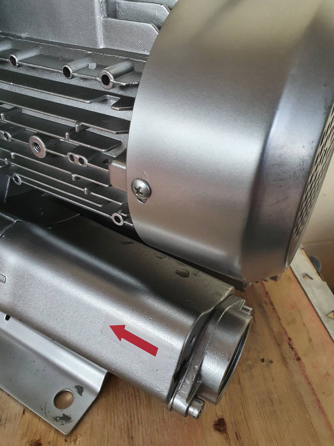 พัดลมโบรเวอร์เป่าอากาศ และ ดูดอากาศ Ring Blower JQT 750 220 V ขนาด 1 แรงม้าใช้เติมอากาศในบ่อ เพาะเลี้ยงสัตว์น้ำ