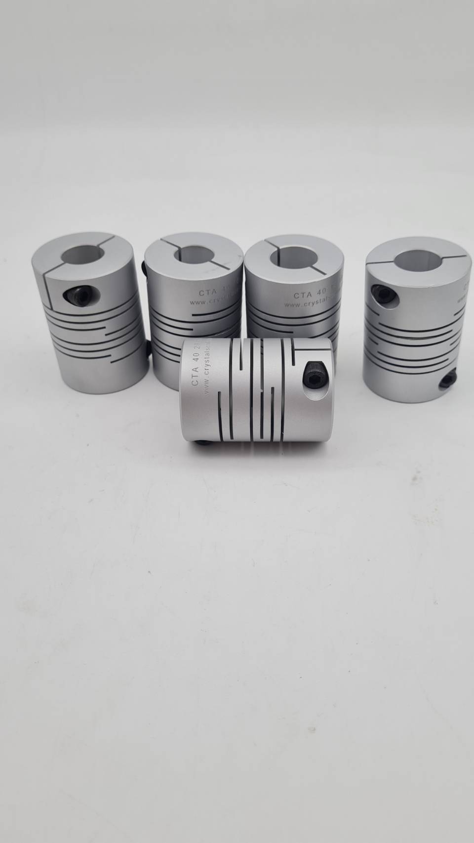 Beam coupling ขนาด OD40 มิลลิเมตร ยาว 65มิลลิเมตร รับแรงบิด 8N.M สำหรับเป็นข้อต่อส่งกำลังของเครื่องจักร