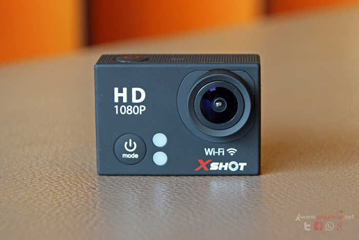 กล้อง Action Camera ของจริงไม่มีกล้องกันน้ำ ดูแลๆ พกพาง่ายเลยทีเดียว น้ำหนักเบา ถือว่าแจ่มมากๆสำหรับนักเดินทาง ที่ไม่ชอบอะไรที่มันดูใหญ่โตและเกะกะ 