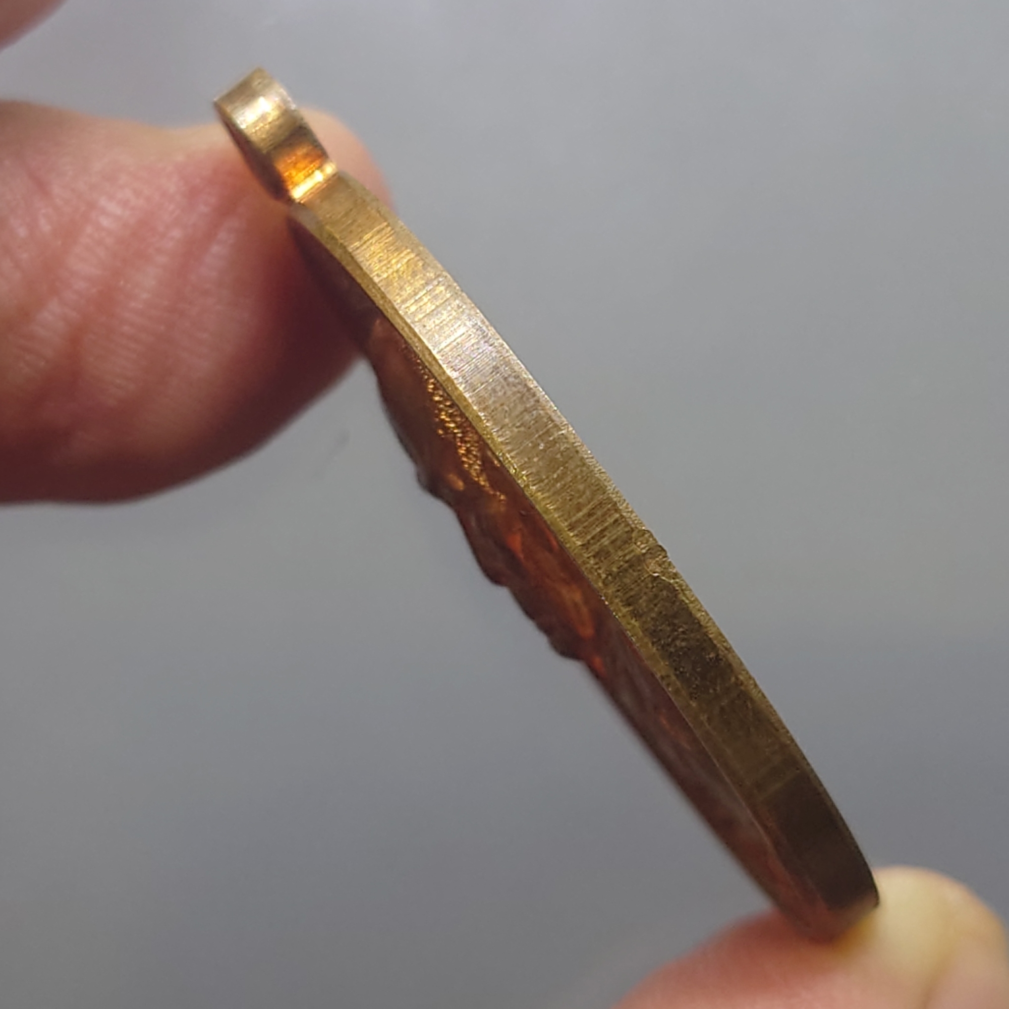 เหรียญเจริญพรบน ศาลา 100 ปี พิมพ์ครึ่งองค์ เนื้อทองแดง หลวงพ่อพัฒน์ วัดห้วยด้วน โคท 6959 พ.ศ.2563