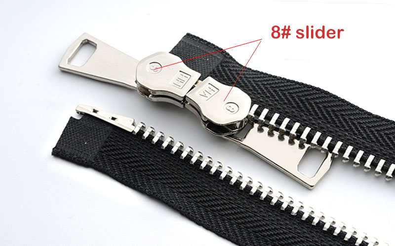 ซิปโลหะ No.8 ยาว 120cm Metal Zipper