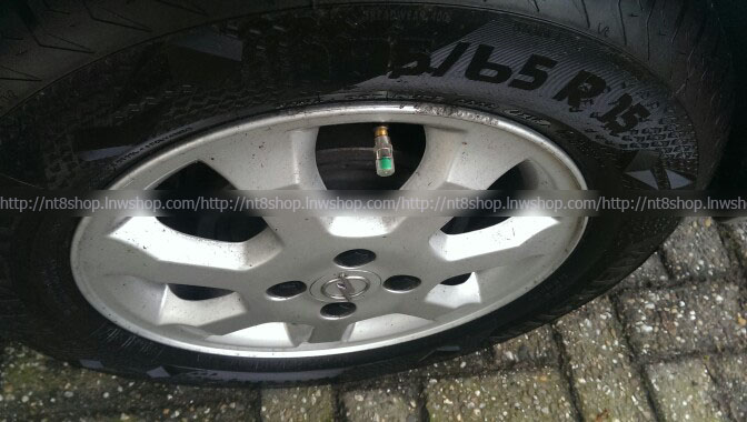 จุ๊บวัดลมยางอัตโนมัติ ขนาดแรงดัน 32-36psi Car Tyre Pressure Cap Visual