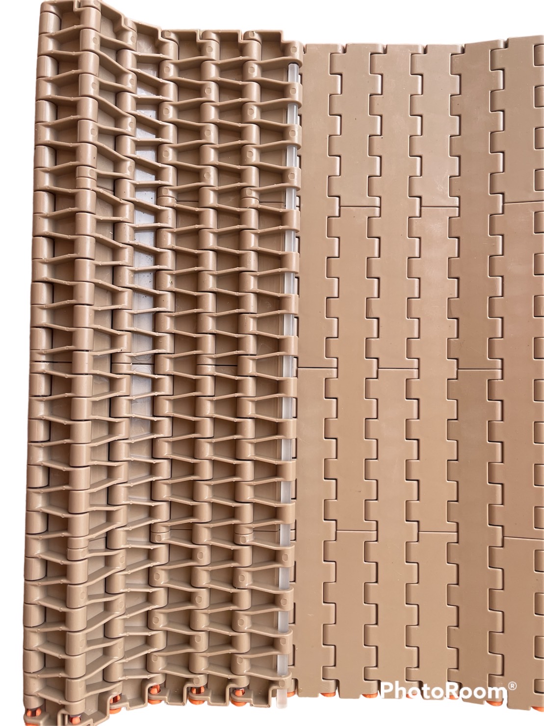 Har5935 Belt Conveyor flat top modular belt สายพานลำเรียงแบบตรงใช้ในโรงงานอุตสาหกรรมอาหาร น้ำดื่ม ต่างๆจัดส่ง ในประเทศไทย รวดเร็ว