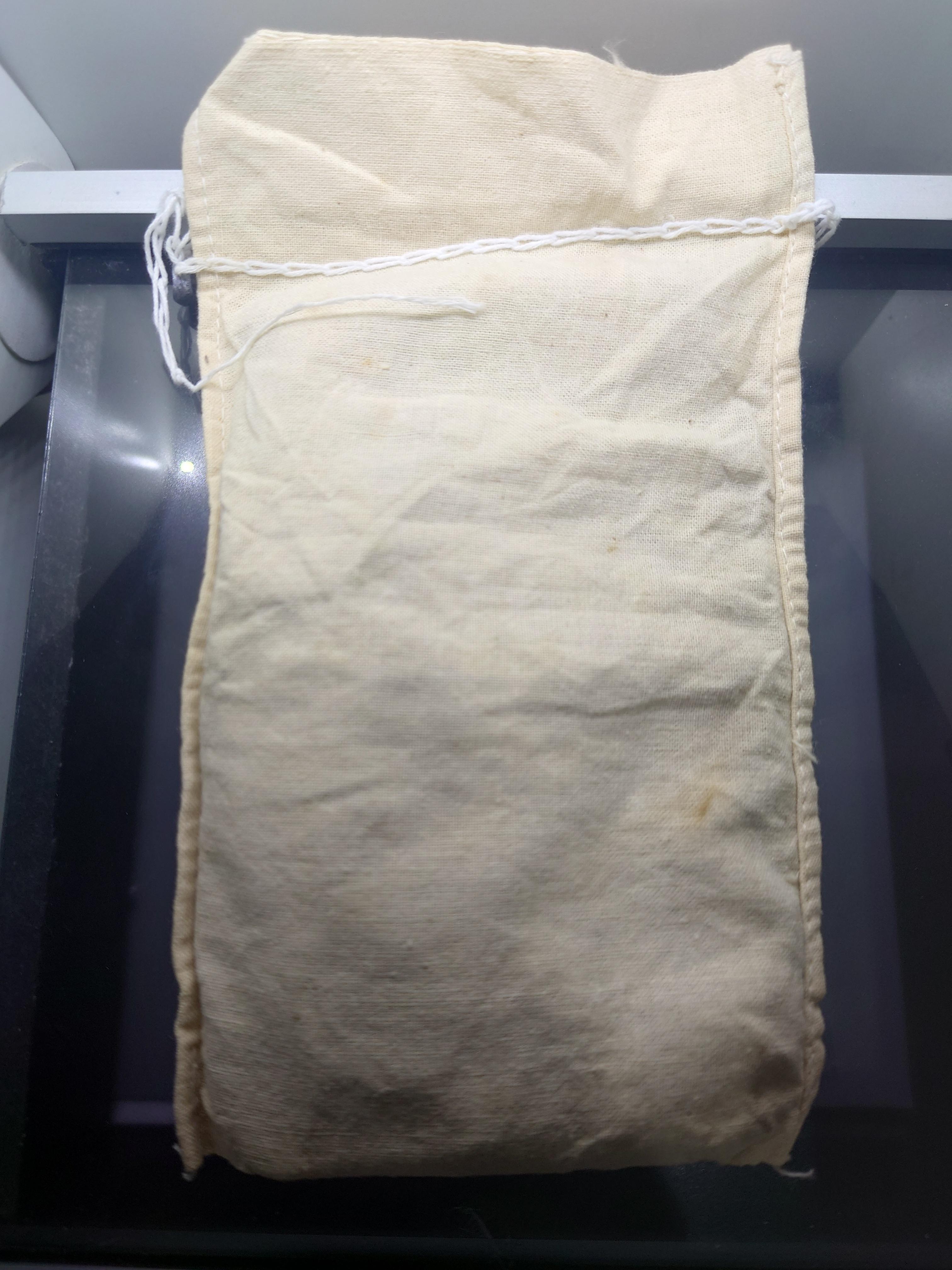 เหรียญยกถุง (100 เหรียญ) เหรียญ 10 บาท สองสี ที่ระลึกครบ 90 ปี วชิรพยาบาล พ.ศ.2545 ไม่ผ่านใช้งาน