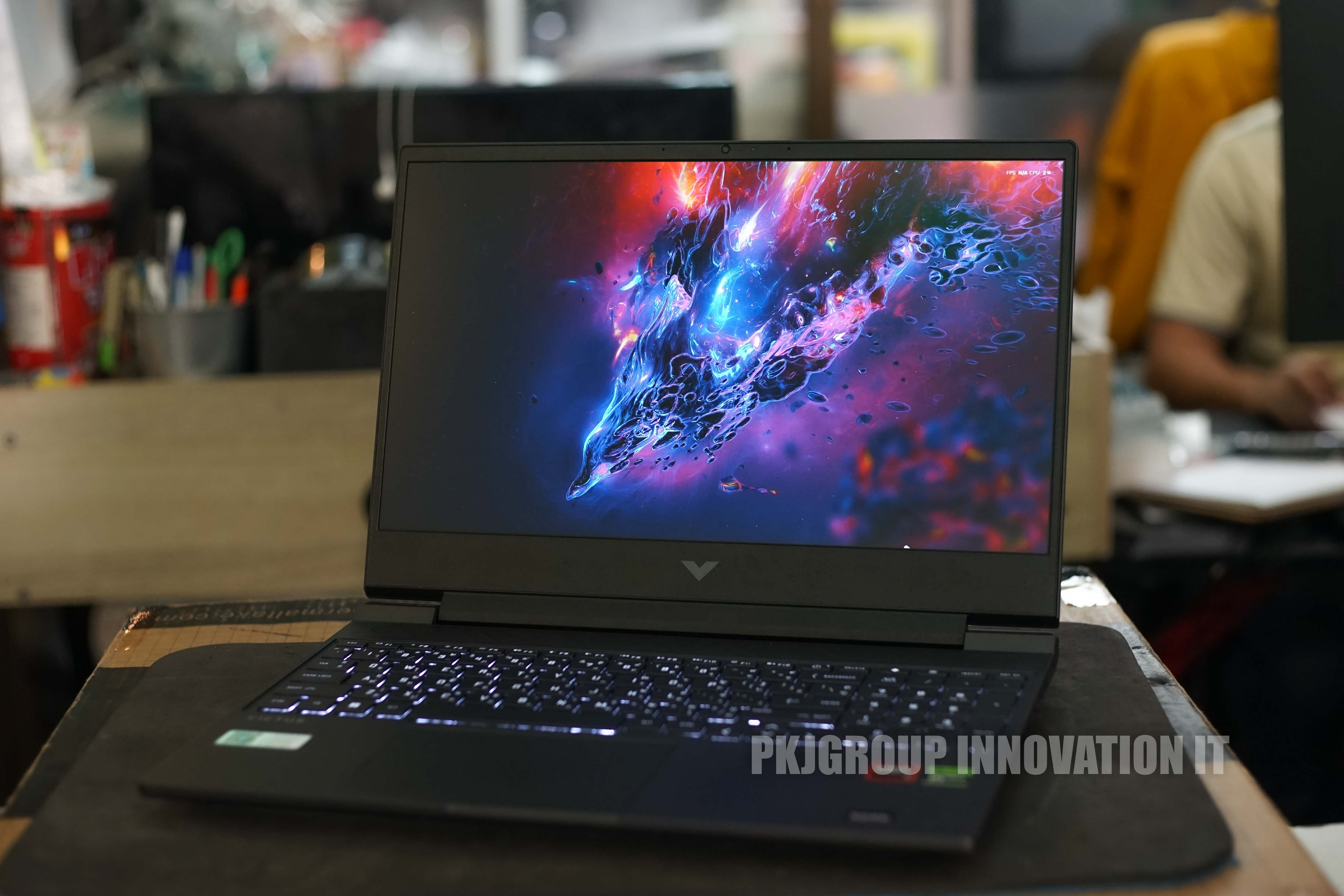 โน๊ตบุ๊คเล่นเกมมือสอง HP Victus 15-fb2022AX (A05GHPA) R7 8845HS RAM 16GB M.2 1TB RTX4060