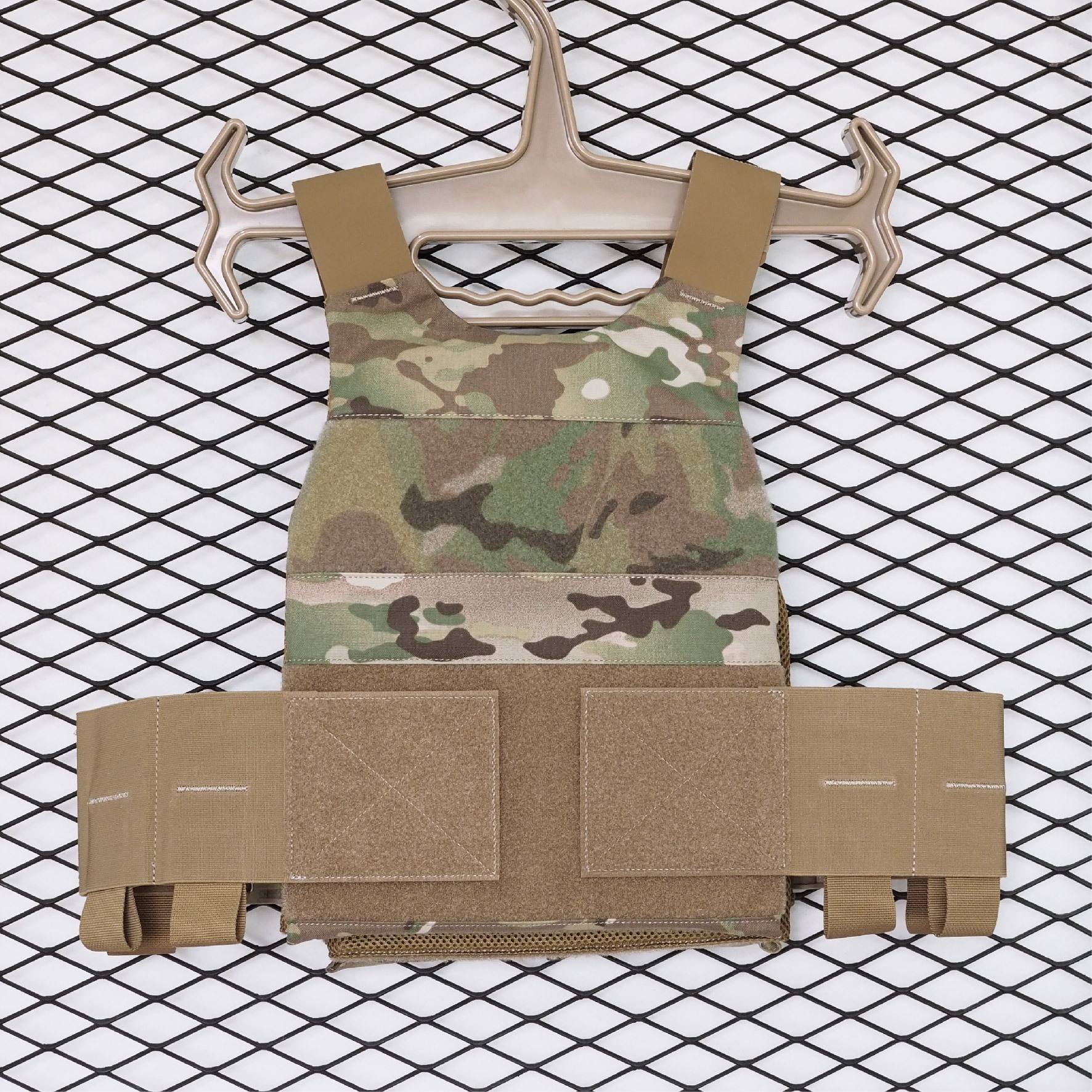 🇹🇭 1122 ไทยแลนด์ แทคติคอล เสื้อเกราะ FCSK 2.0 AFG ( AFG FCSK 2.0 plate carrier ) [ AFG-VT15]