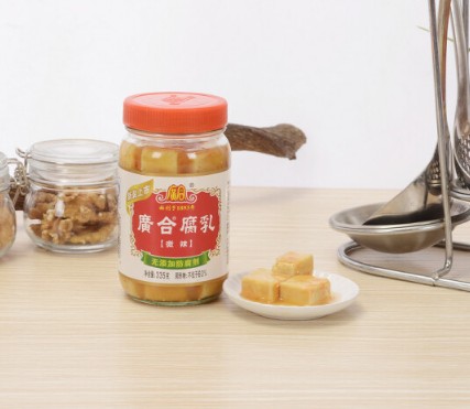 เต้าหู้ยี้ขาวรสเผ็ด ตรา ก่วงเหอ 335g